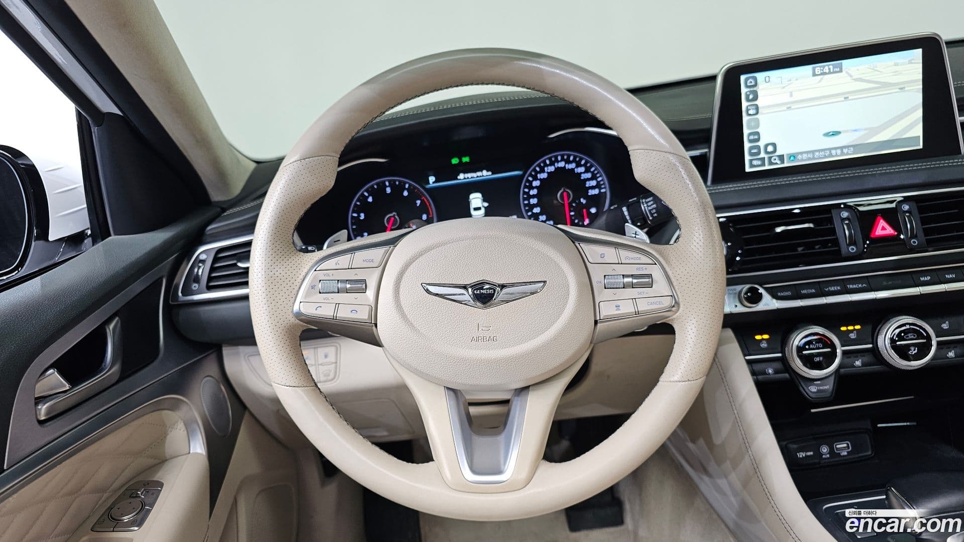 Main__Slider__Photo:G70 Genesis 2018.11-12