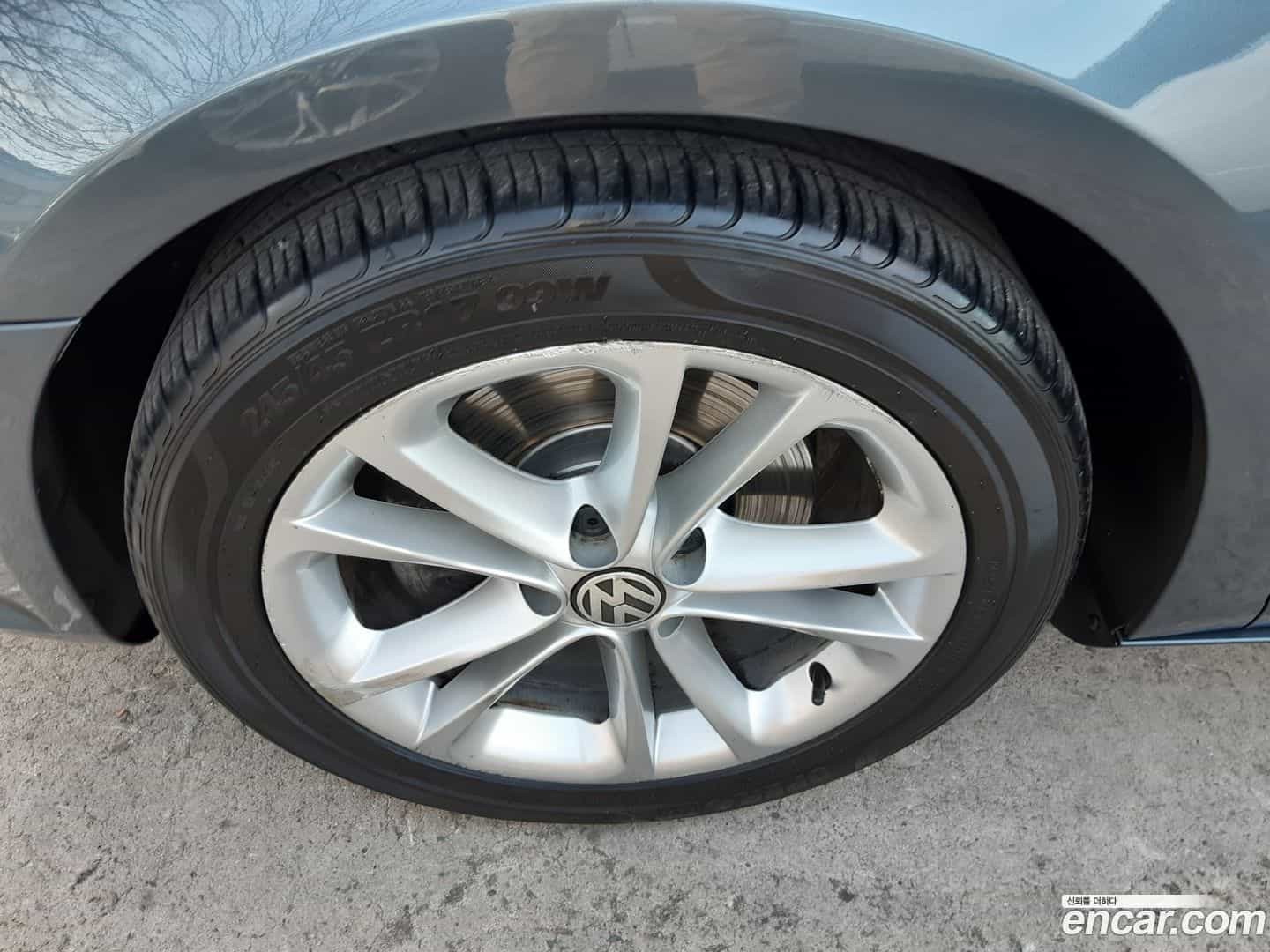 CC Volkswagen 2011.4-OUTER-005