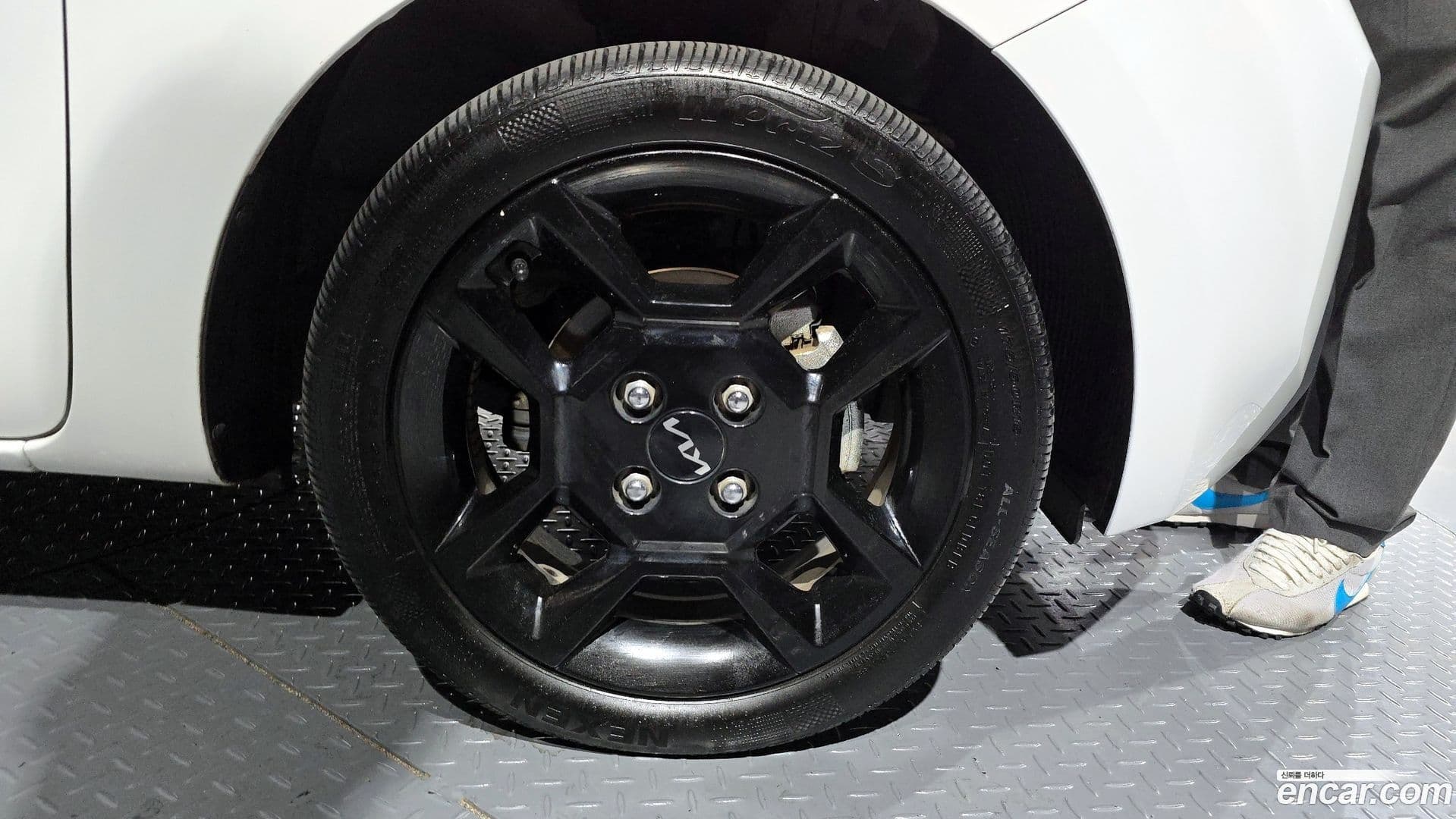 Main__Slider__Photo:RAY Kia 2024.5-4