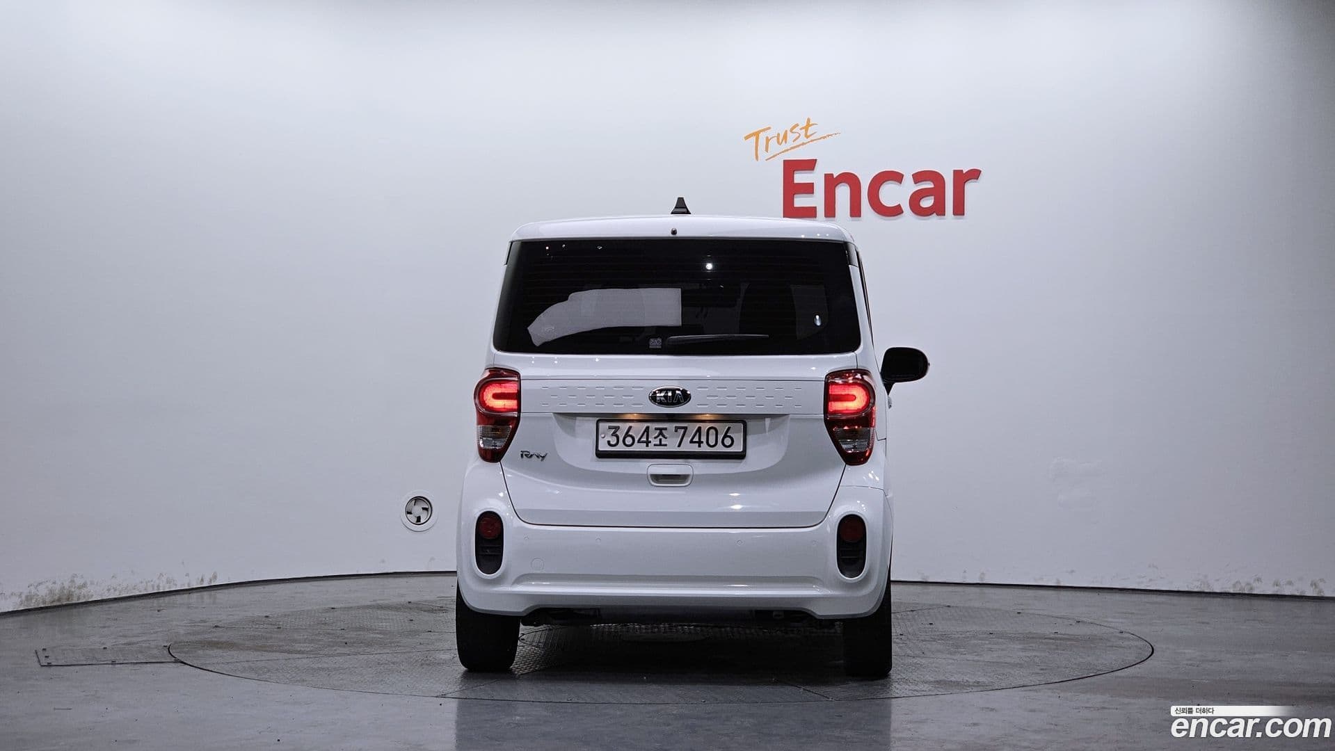 Main__Slider__Photo:RAY Kia 2021.4-3