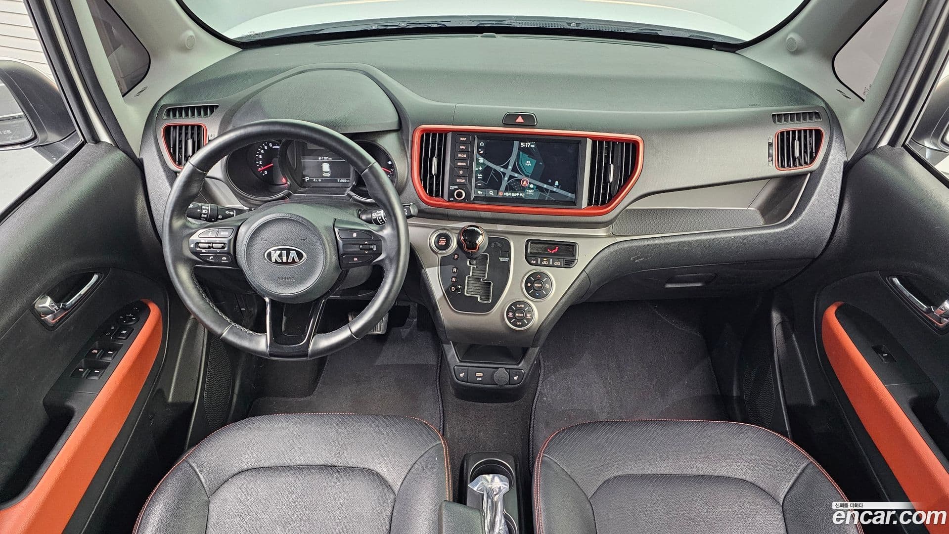 Main__Slider__Photo:RAY Kia 2021.4-6