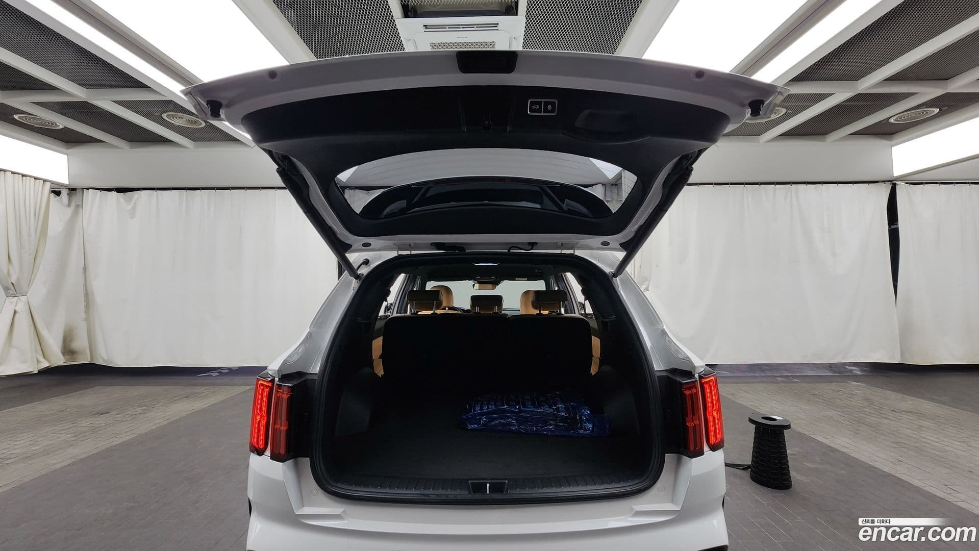 Main__Slider__Photo:Sorento Kia 2022.7-19