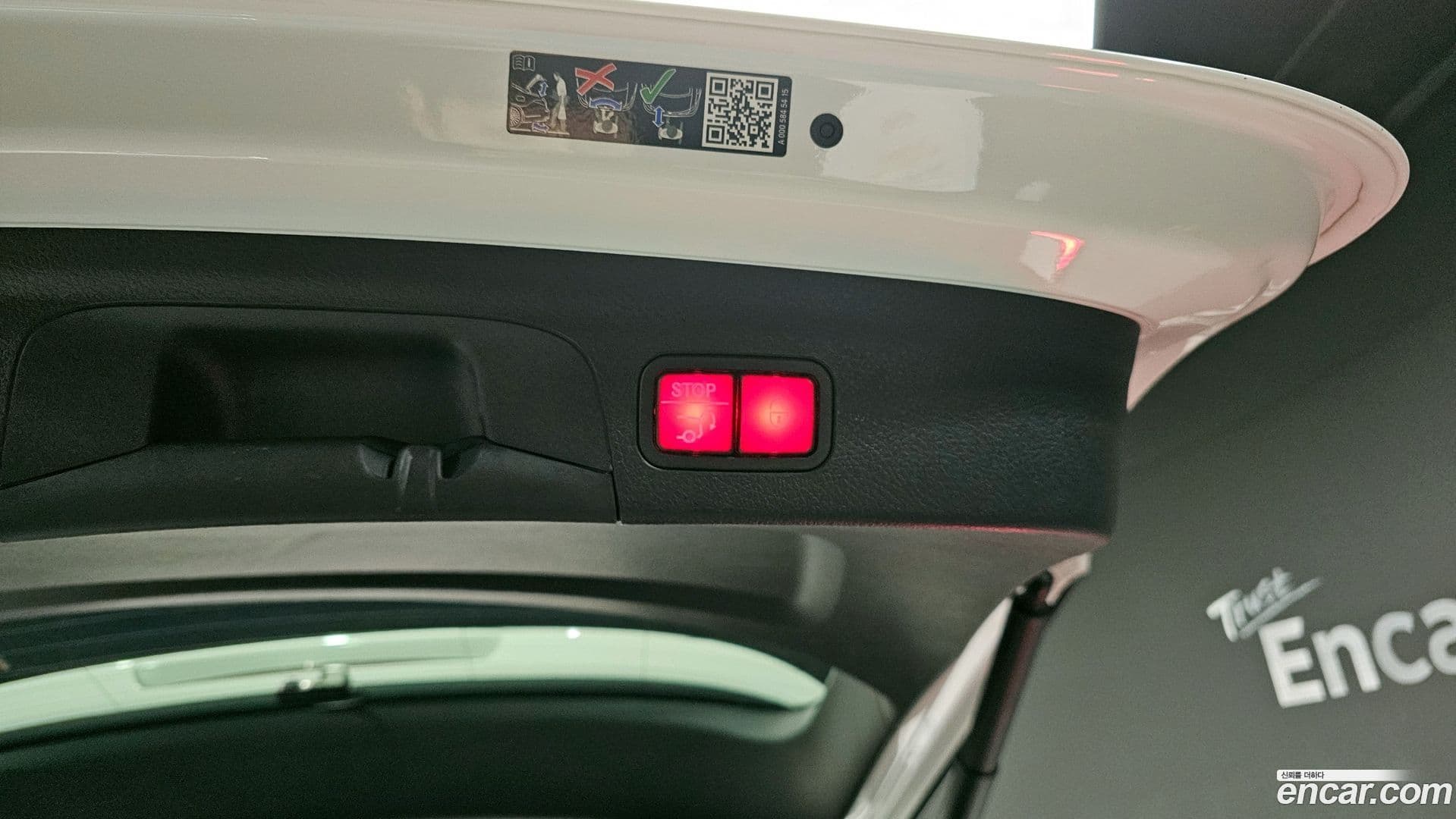 Main__Slider__Photo:GLE-Class Mercedes-Benz 2023.7-19