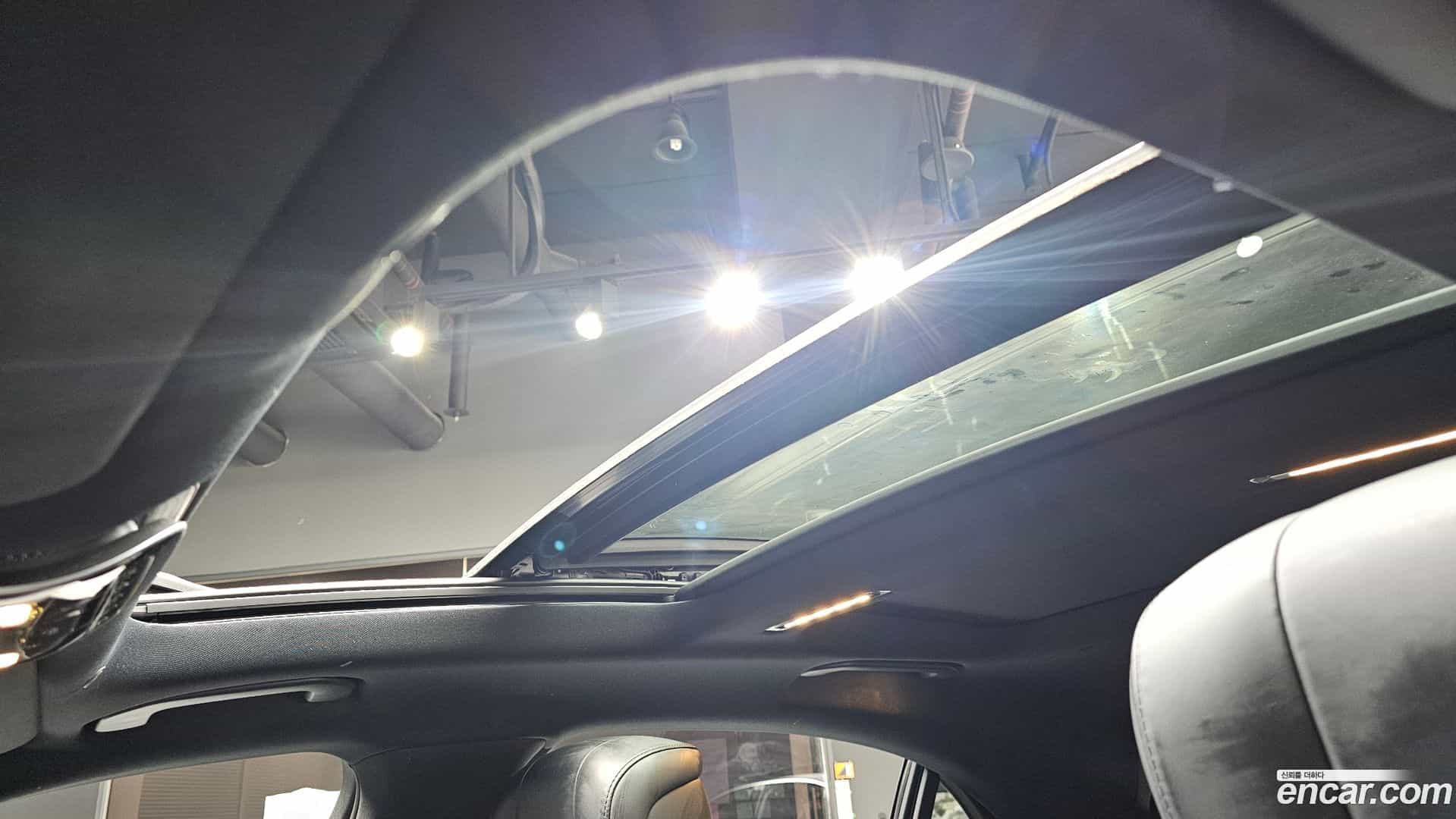 S-Class Mercedes-Benz 2023.5-OPTION-023