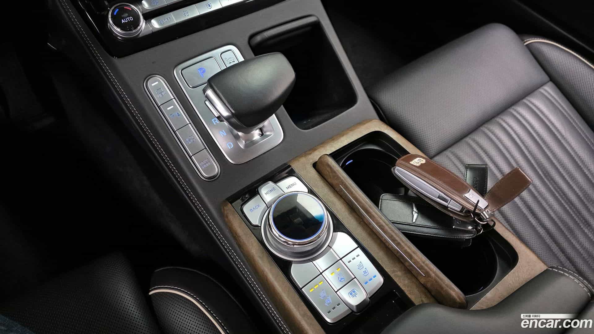 G90 Genesis 2019.4-INNER-009