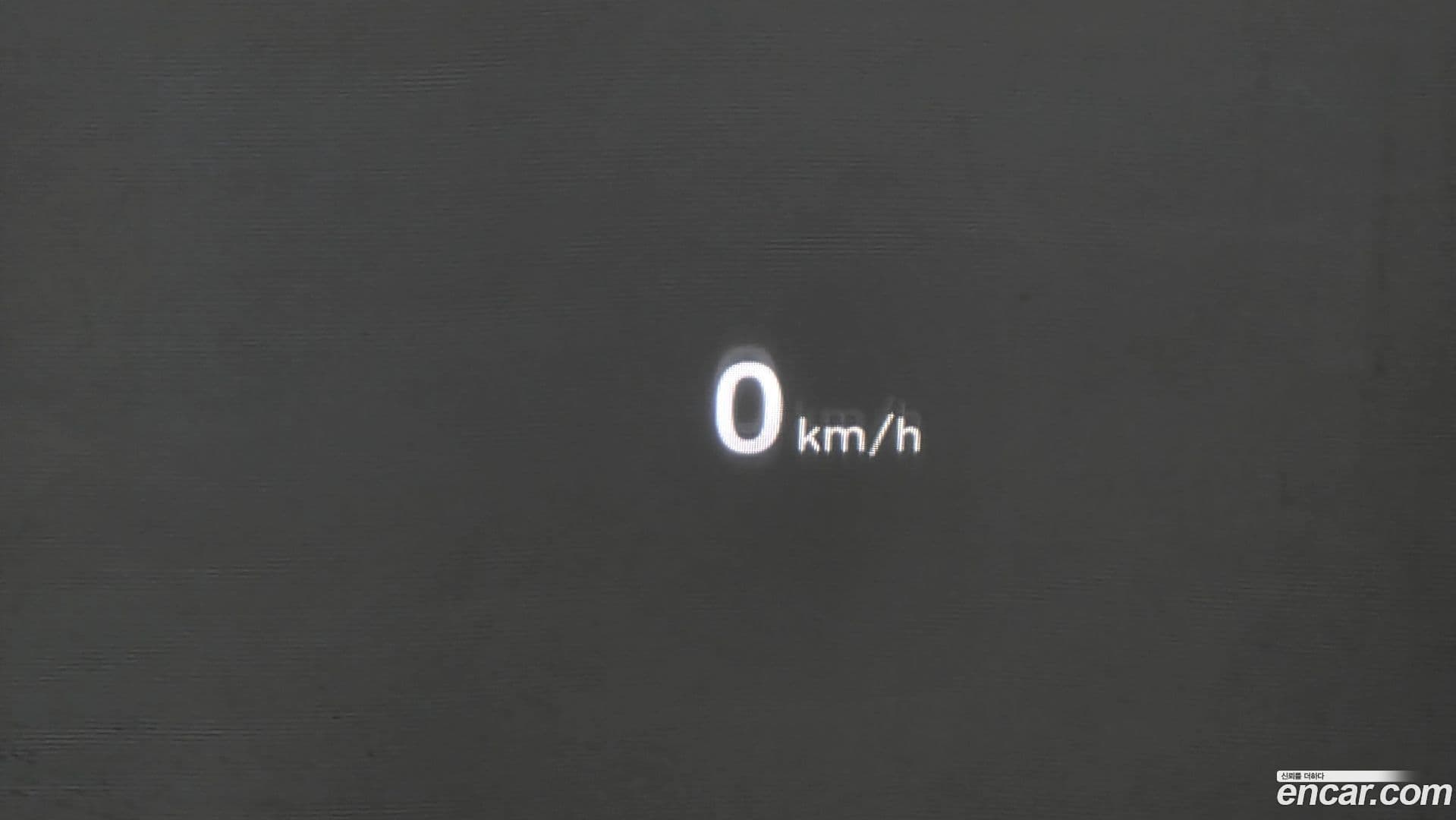 Main__Slider__Photo:G90 Genesis 2019.4-18