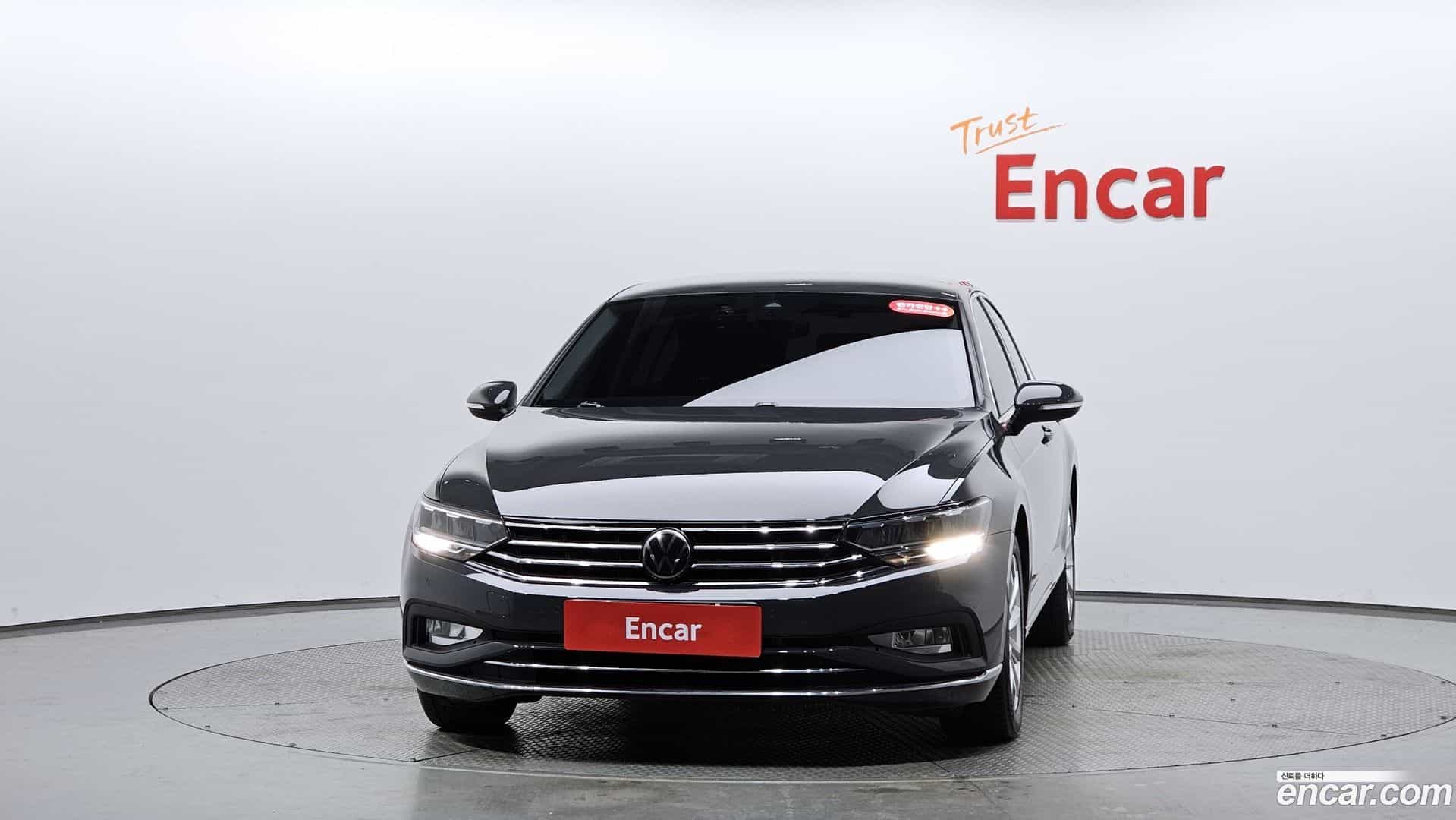 Passat Volkswagen 2021.1-OUTER-003