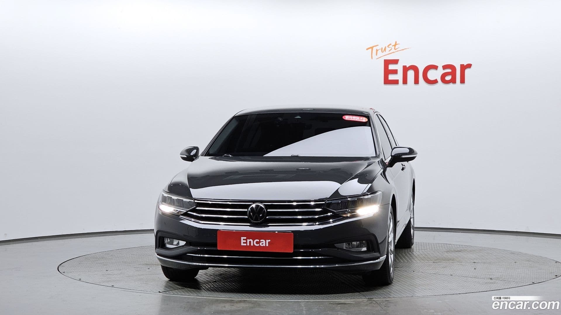 Main__Slider__Photo:Passat Volkswagen 2021.1-2