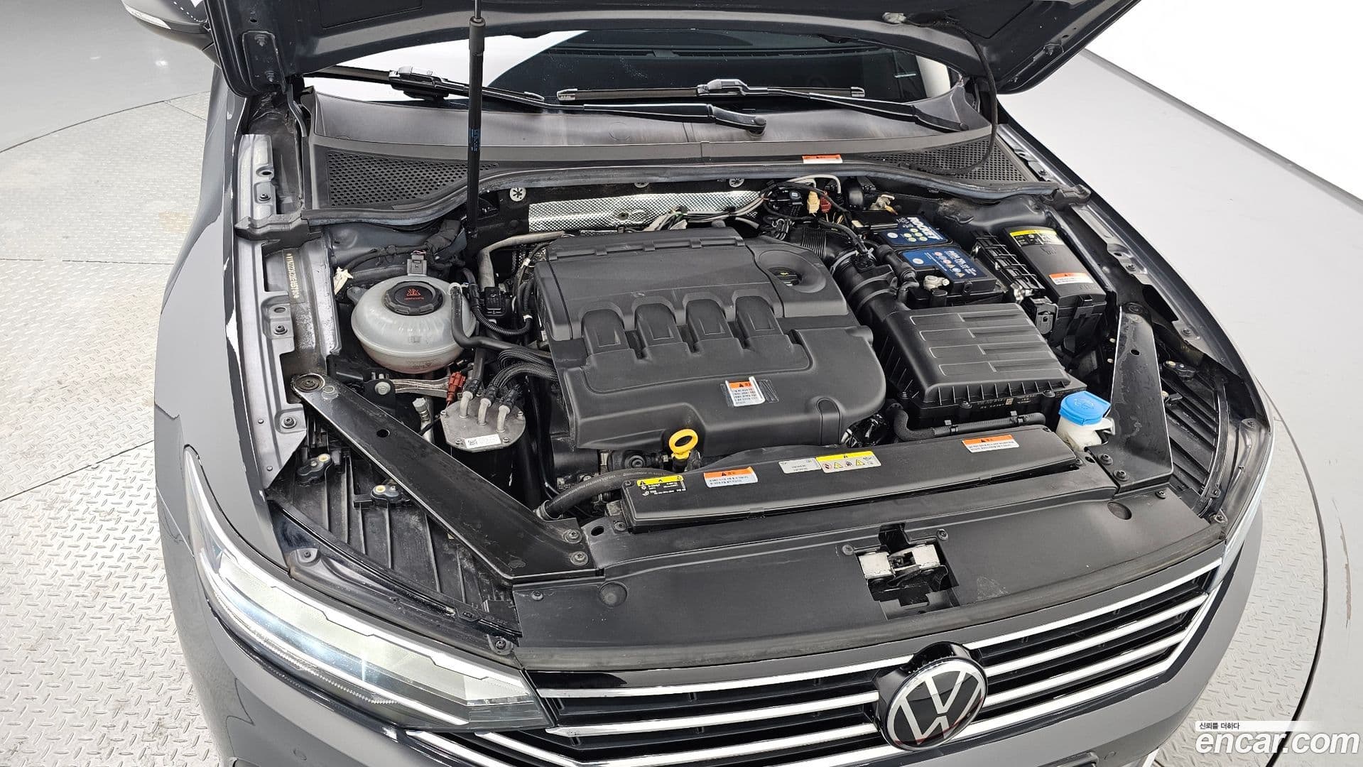 Main__Slider__Photo:Passat Volkswagen 2021.1-5