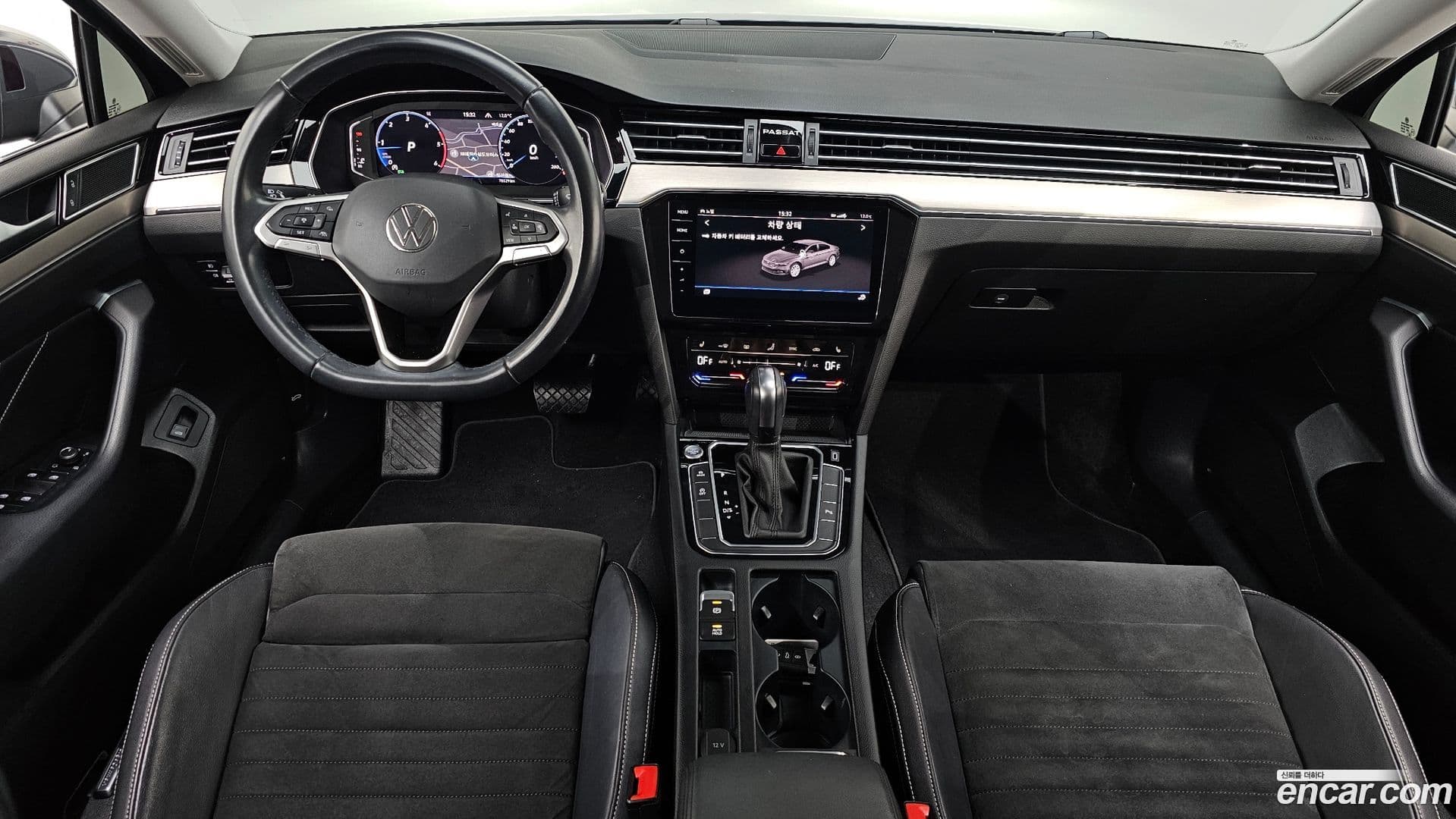 Main__Slider__Photo:Passat Volkswagen 2021.1-6