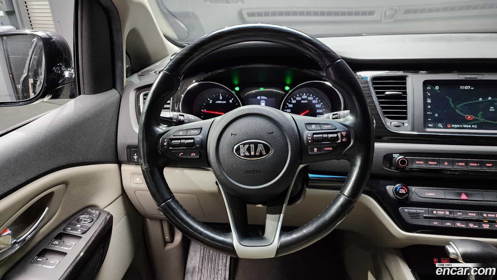 Canival Kia 2018.4-OPTION-017