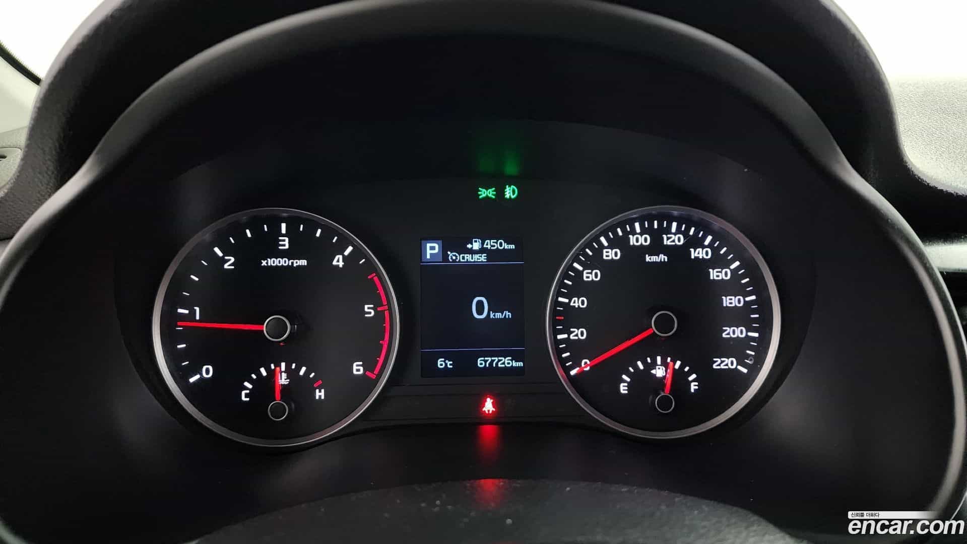 Stonic Kia 2018.0-INNER-008