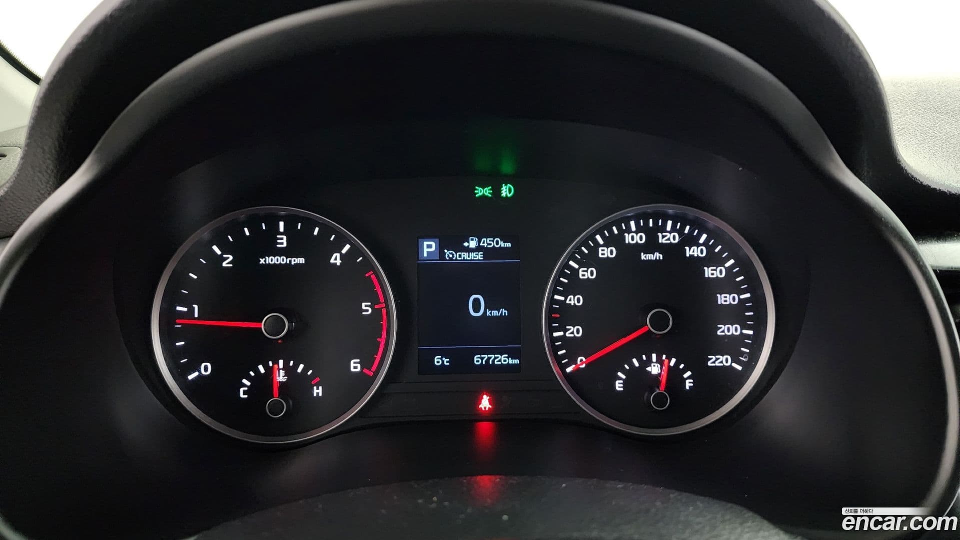 Main__Slider__Photo:Stonic Kia 2018.0-7