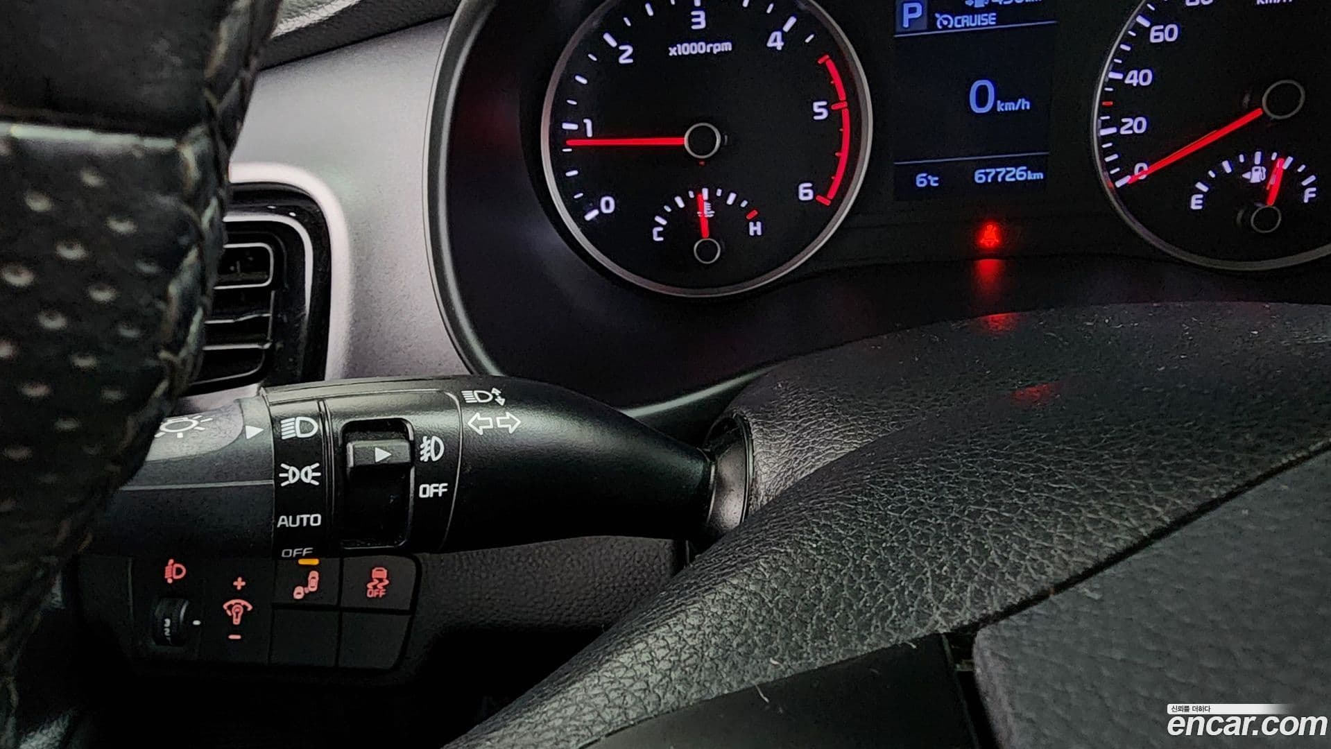 Main__Slider__Photo:Stonic Kia 2018.0-17