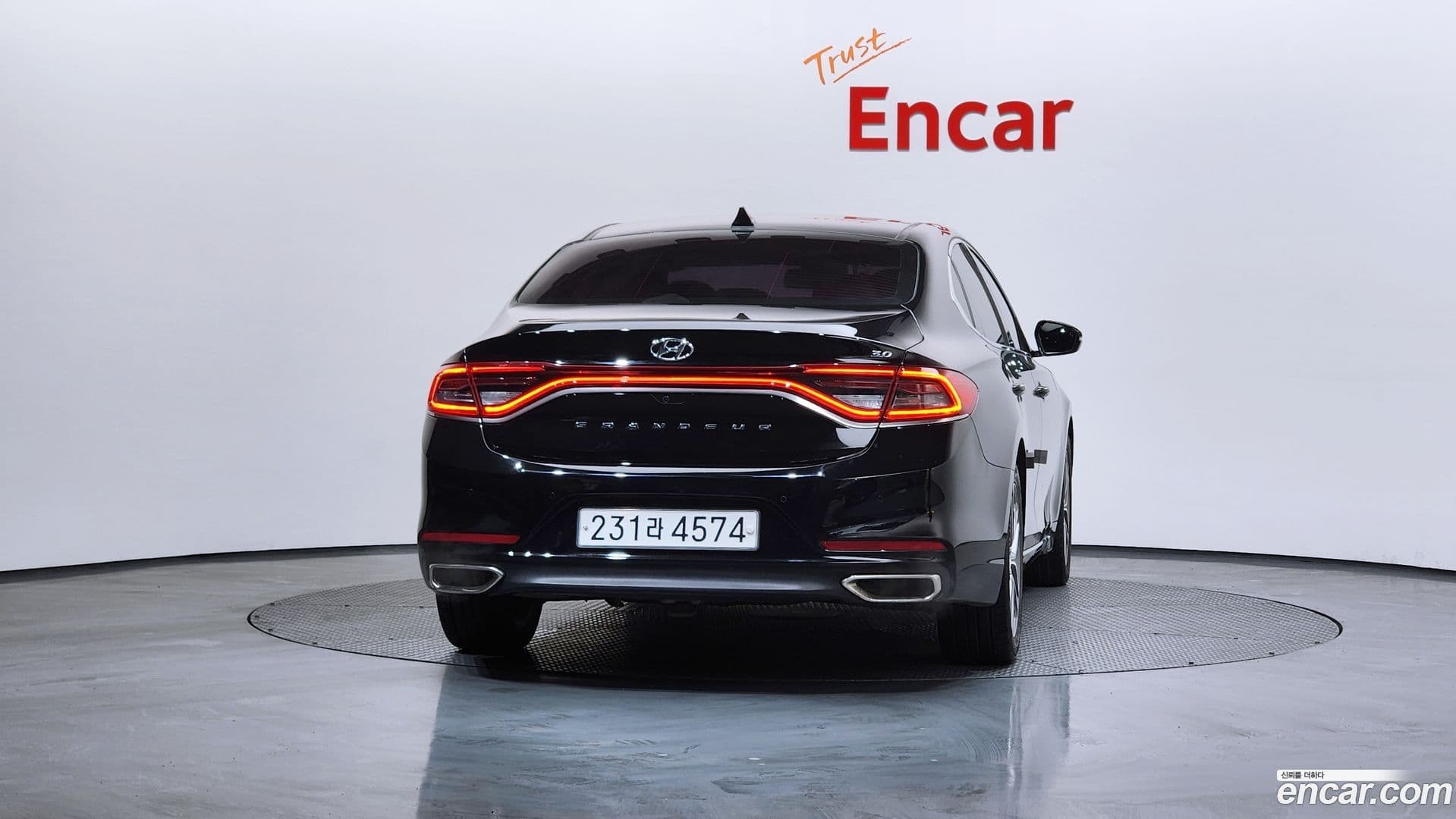 Main__Slider__Photo:Grandeur Hyundai 2017.5-3