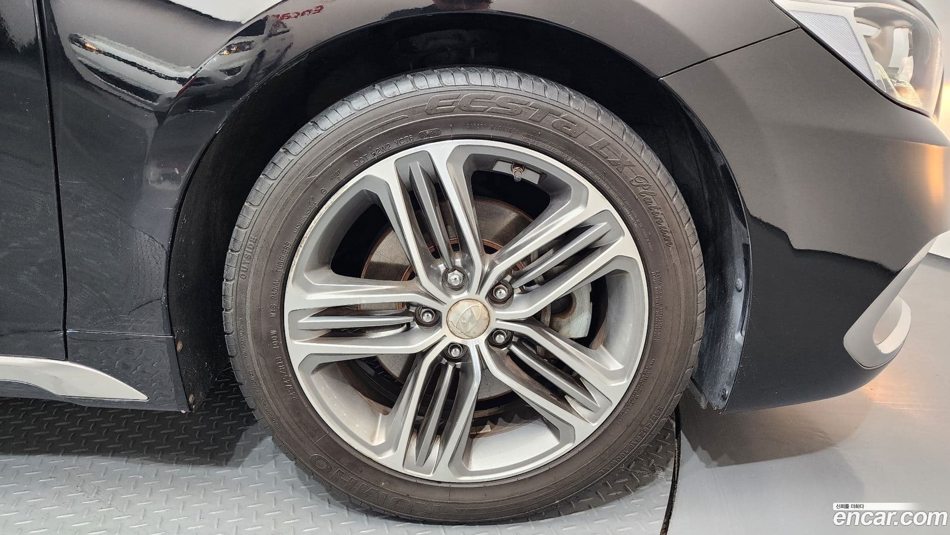 Main__Slider__Photo:Grandeur Hyundai 2017.5-4