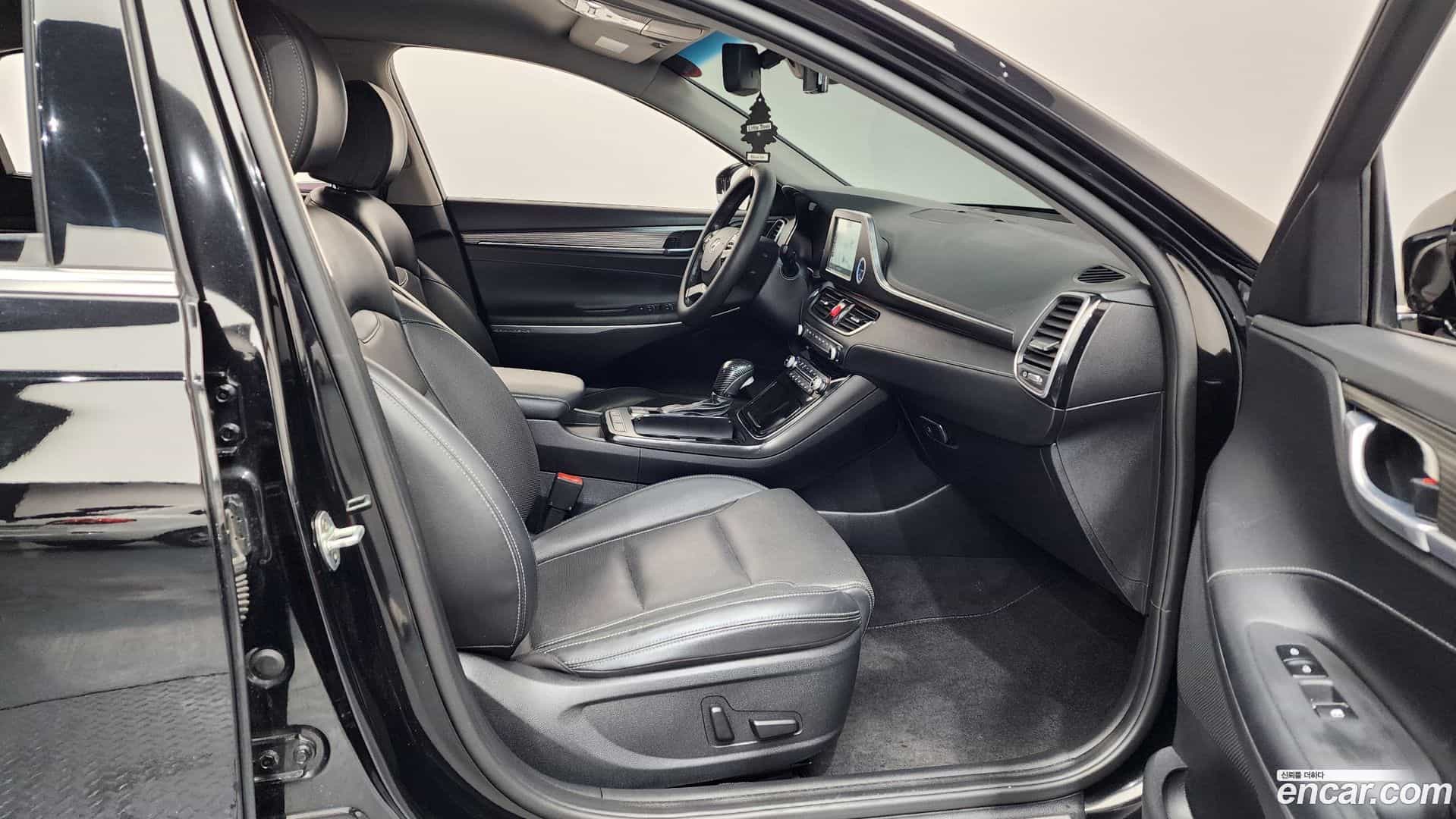 Grandeur Hyundai 2017.5-OPTION-015