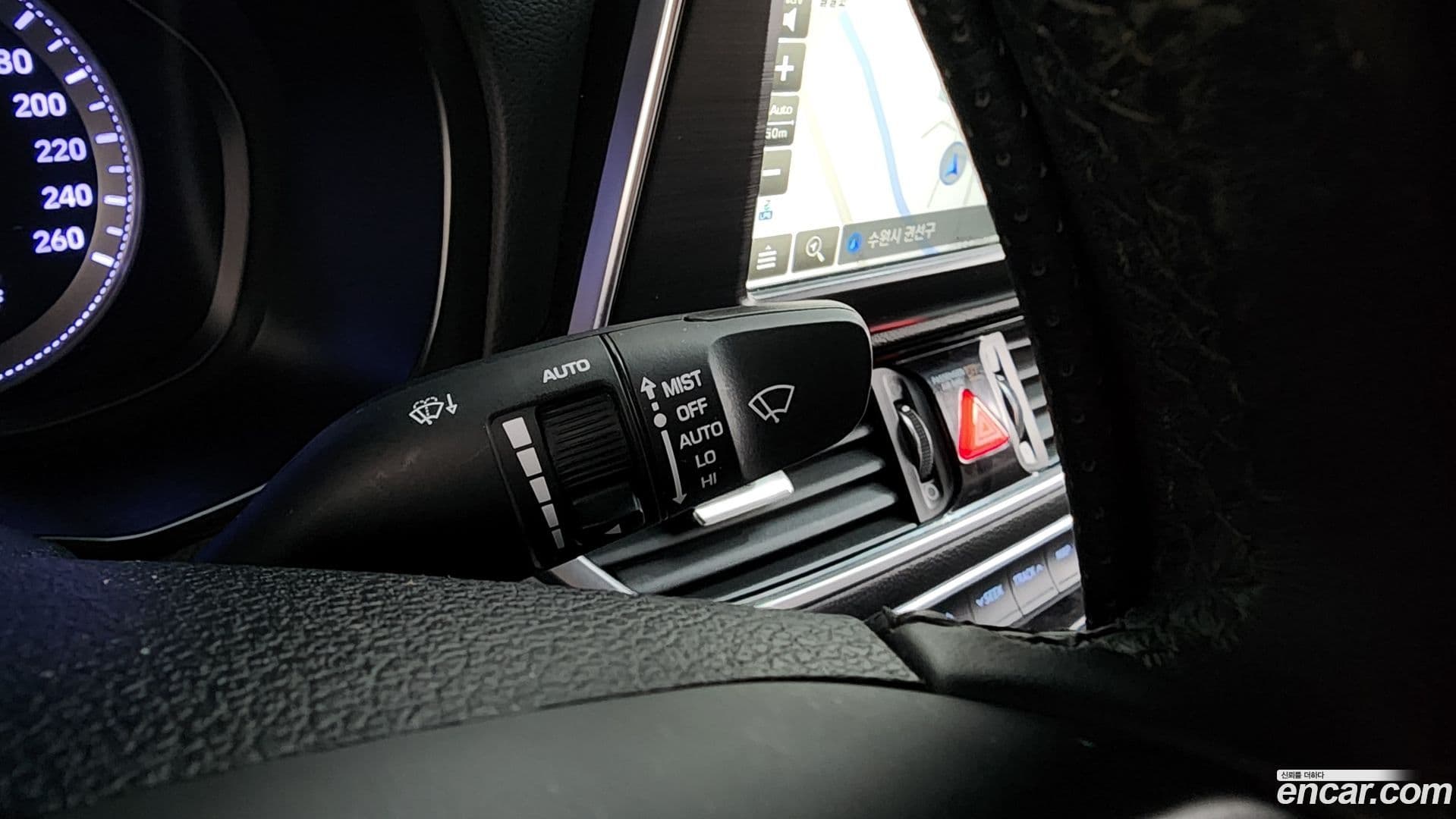 Main__Slider__Photo:Grandeur Hyundai 2017.5-17