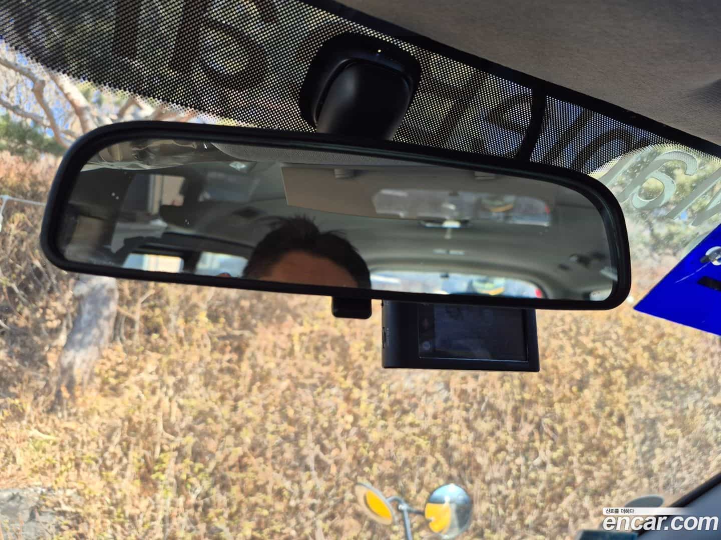 Starex Hyundai 2019.0-OPTION-017