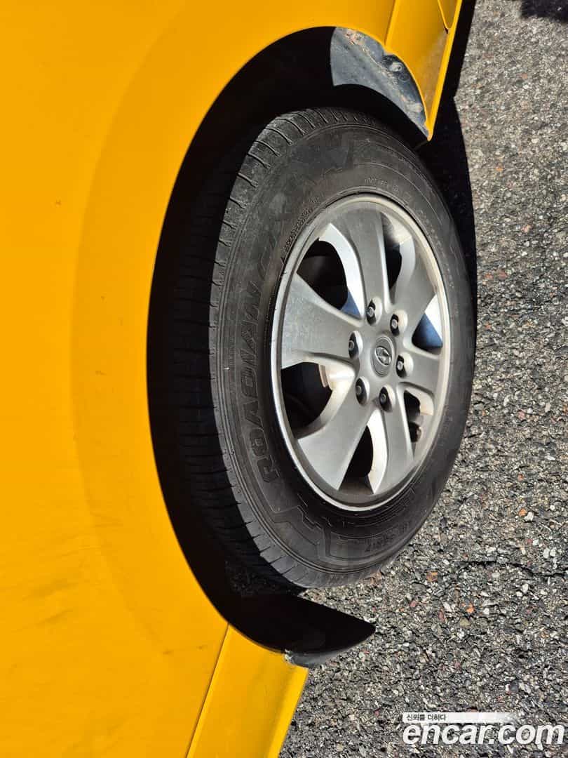 Starex Hyundai 2019.0-OPTION-023