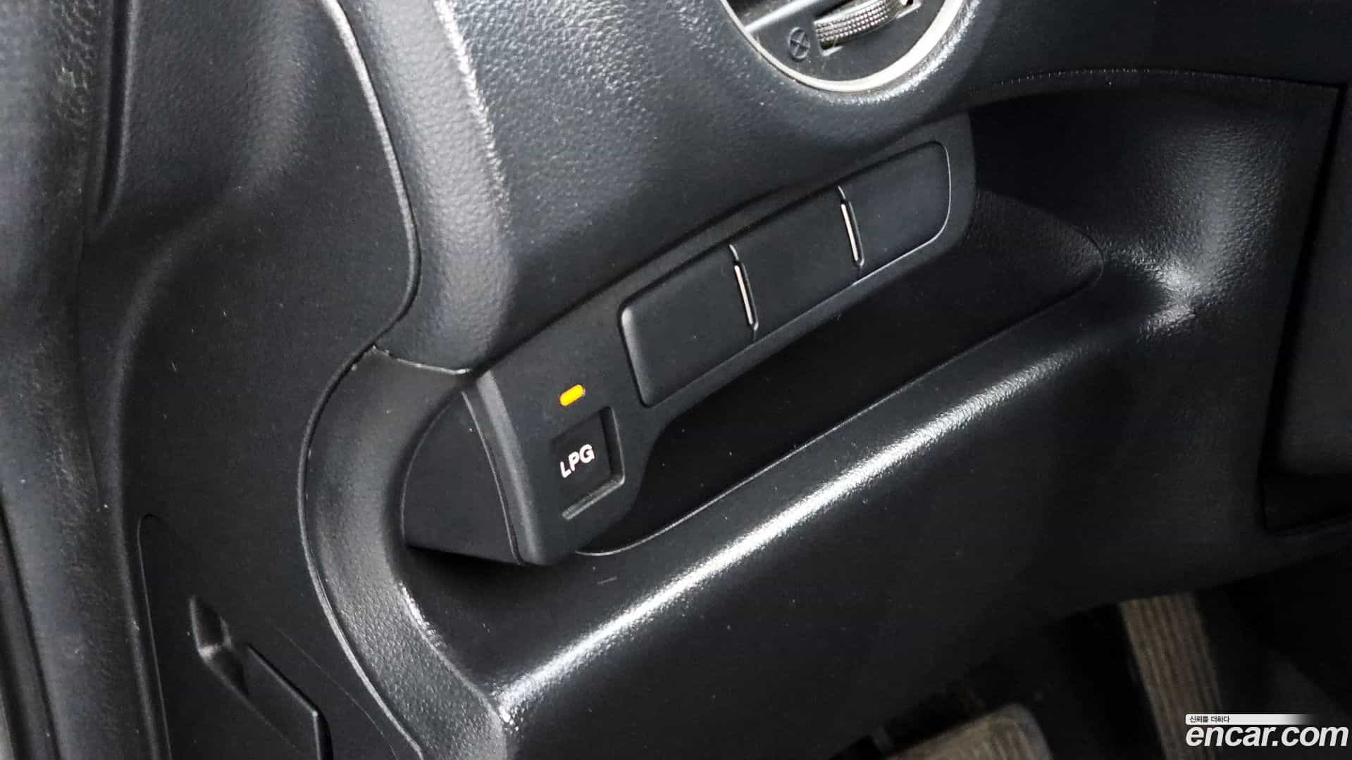 Carens Kia 2009.1-OPTION-018