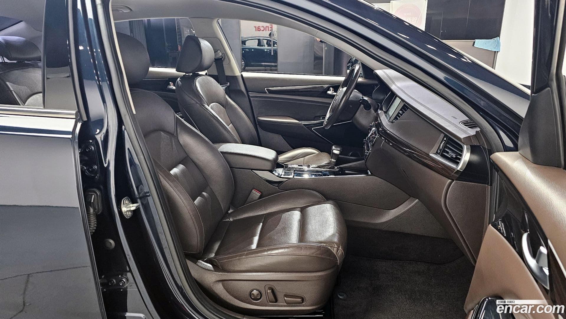 Main__Slider__Photo:K7 Kia 2018.3-9