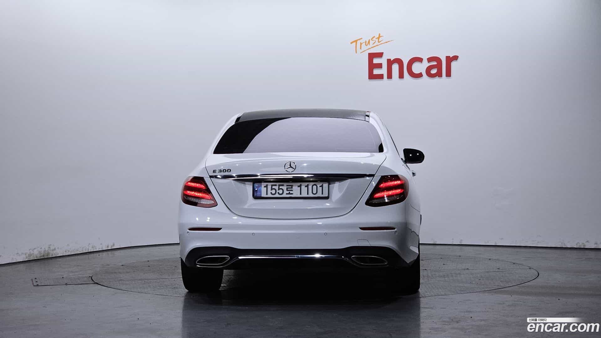 E-Class Mercedes-Benz 2018.10-OUTER-004