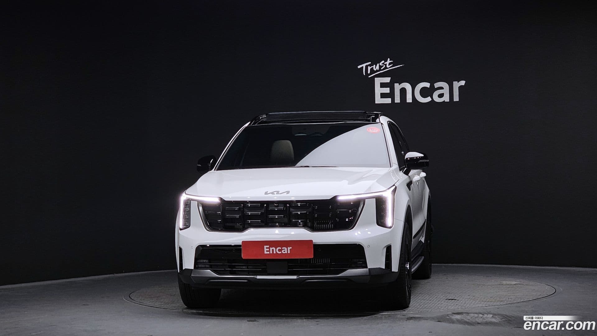 Main__Slider__Photo:Sorento Kia 2025.10-2