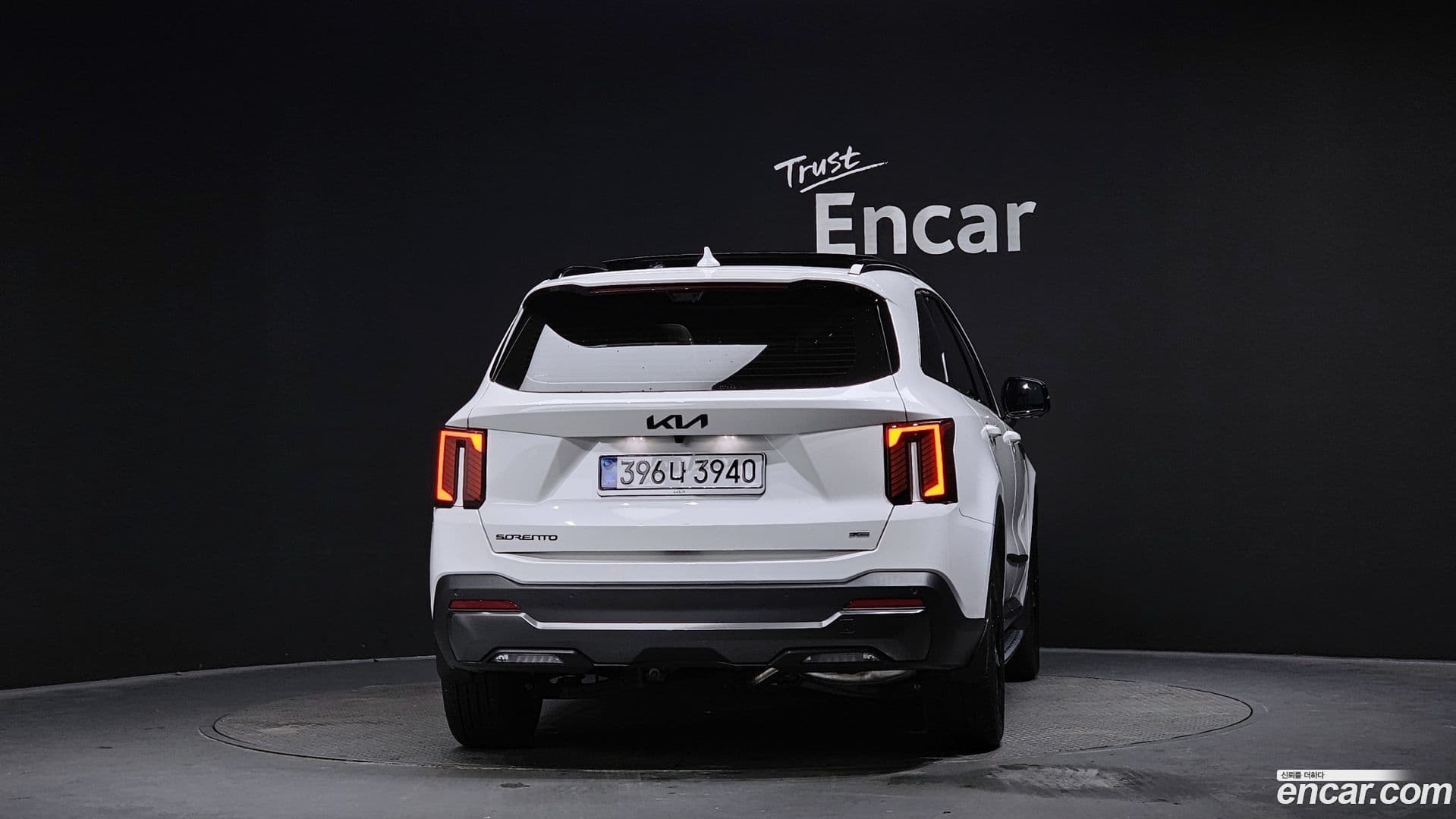 Main__Slider__Photo:Sorento Kia 2025.10-3