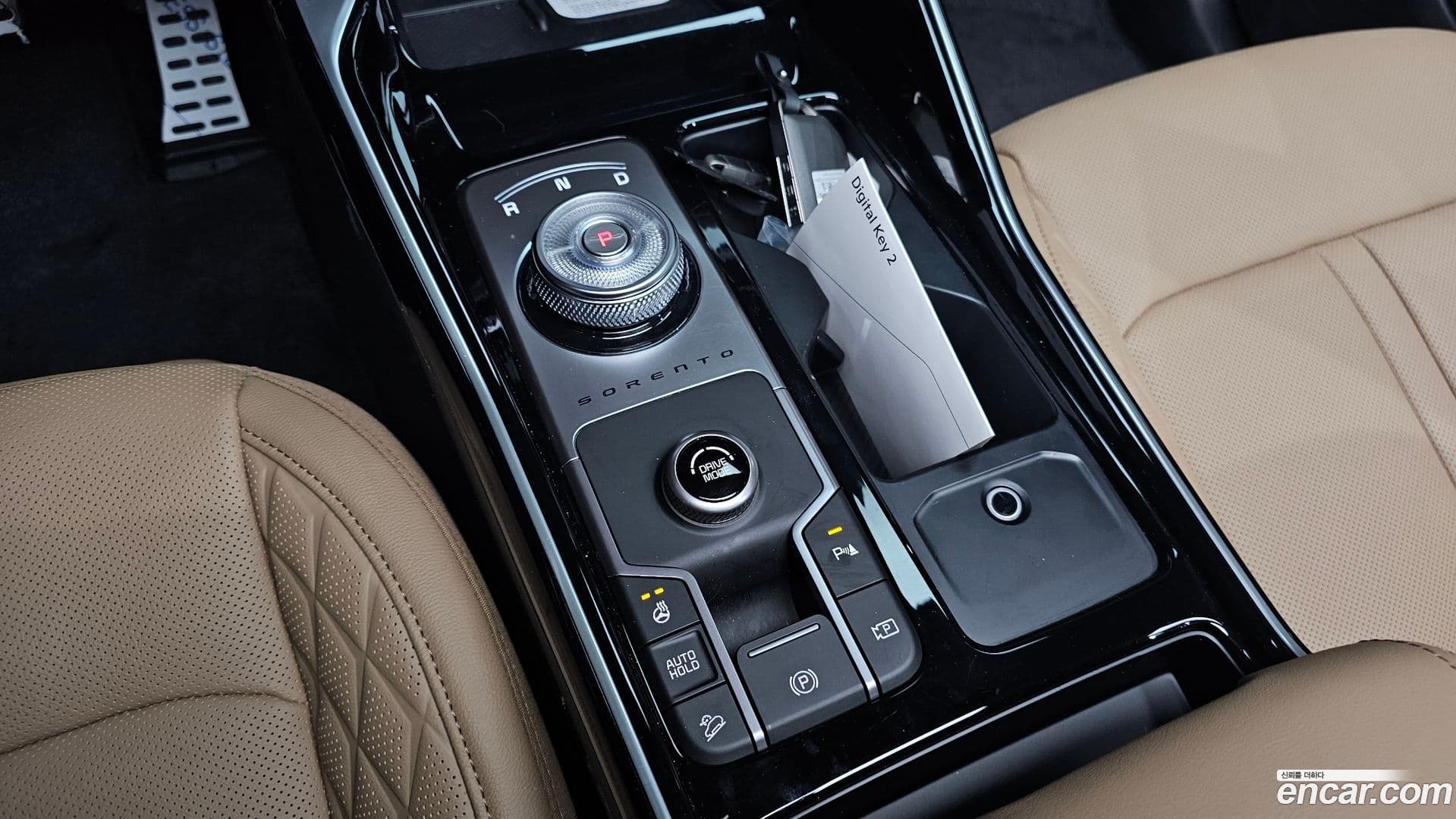 Main__Slider__Photo:Sorento Kia 2025.10-8