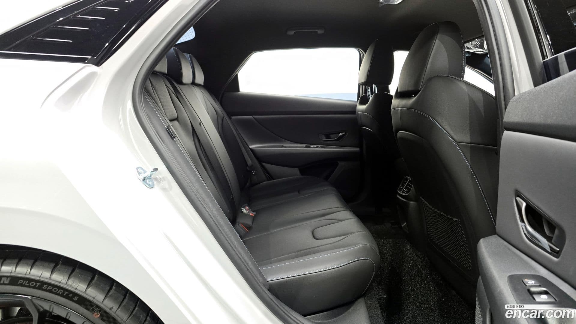 Main__Slider__Photo:AVANTE Hyundai 2026.0-11