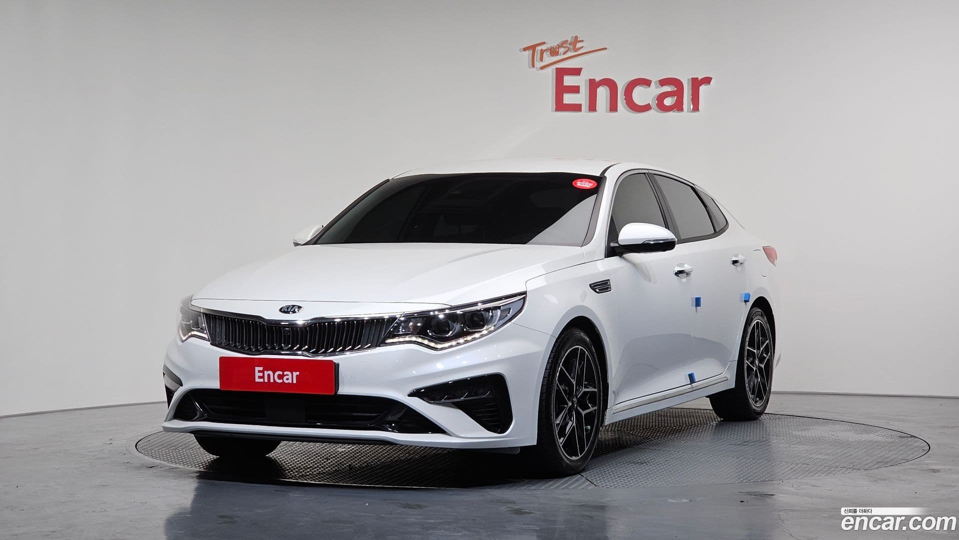 Main__Slider__Photo:K5 Kia 2019.6-0