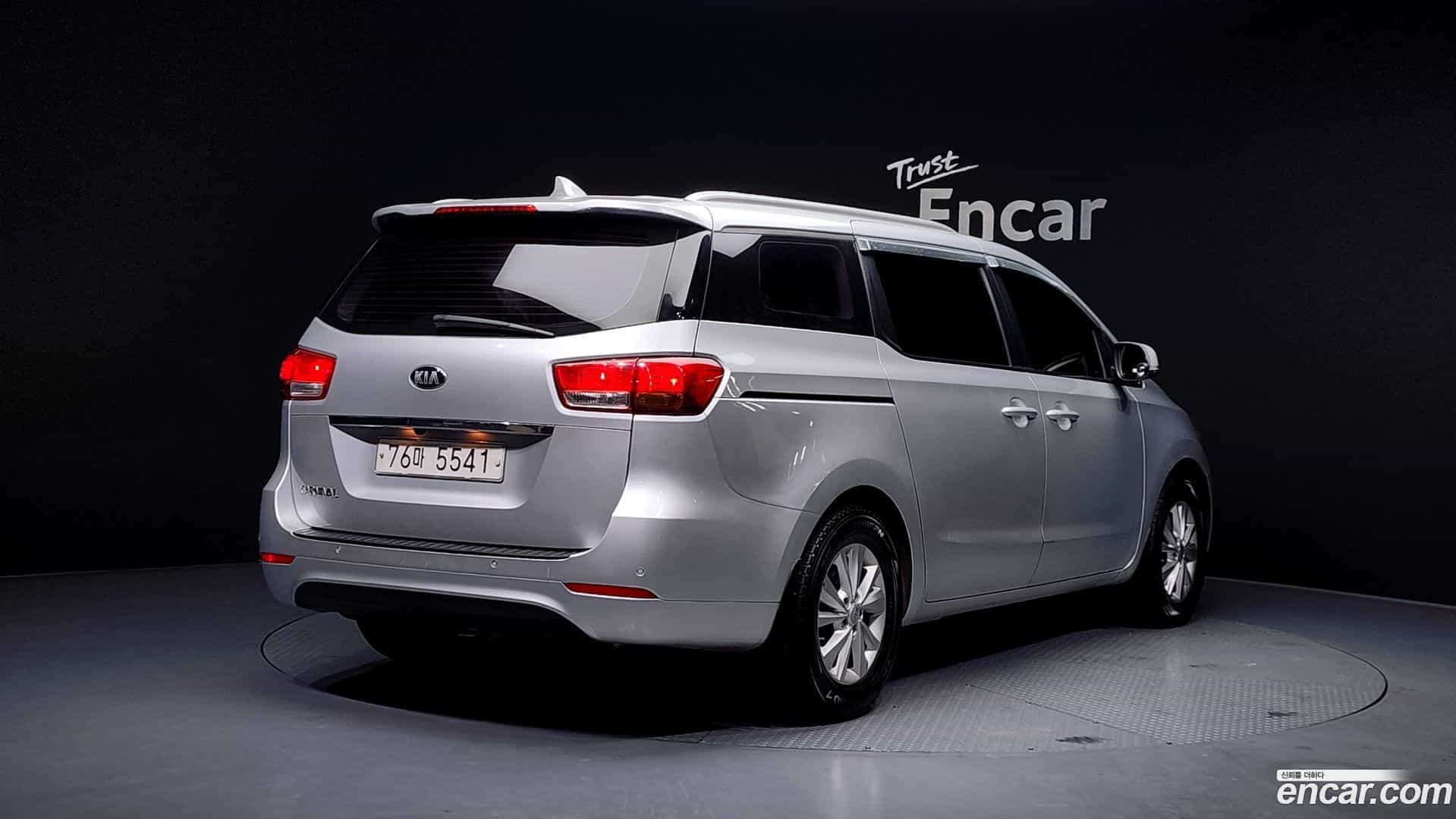 Canival Kia 2014.7-OUTER-002