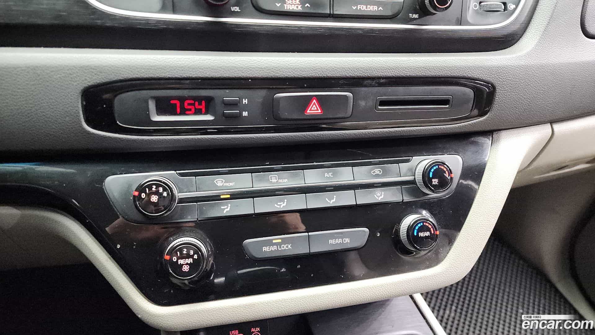 Canival Kia 2014.7-OPTION-021