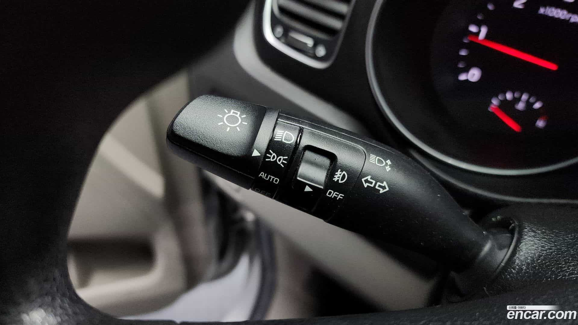 Canival Kia 2014.7-OPTION-022