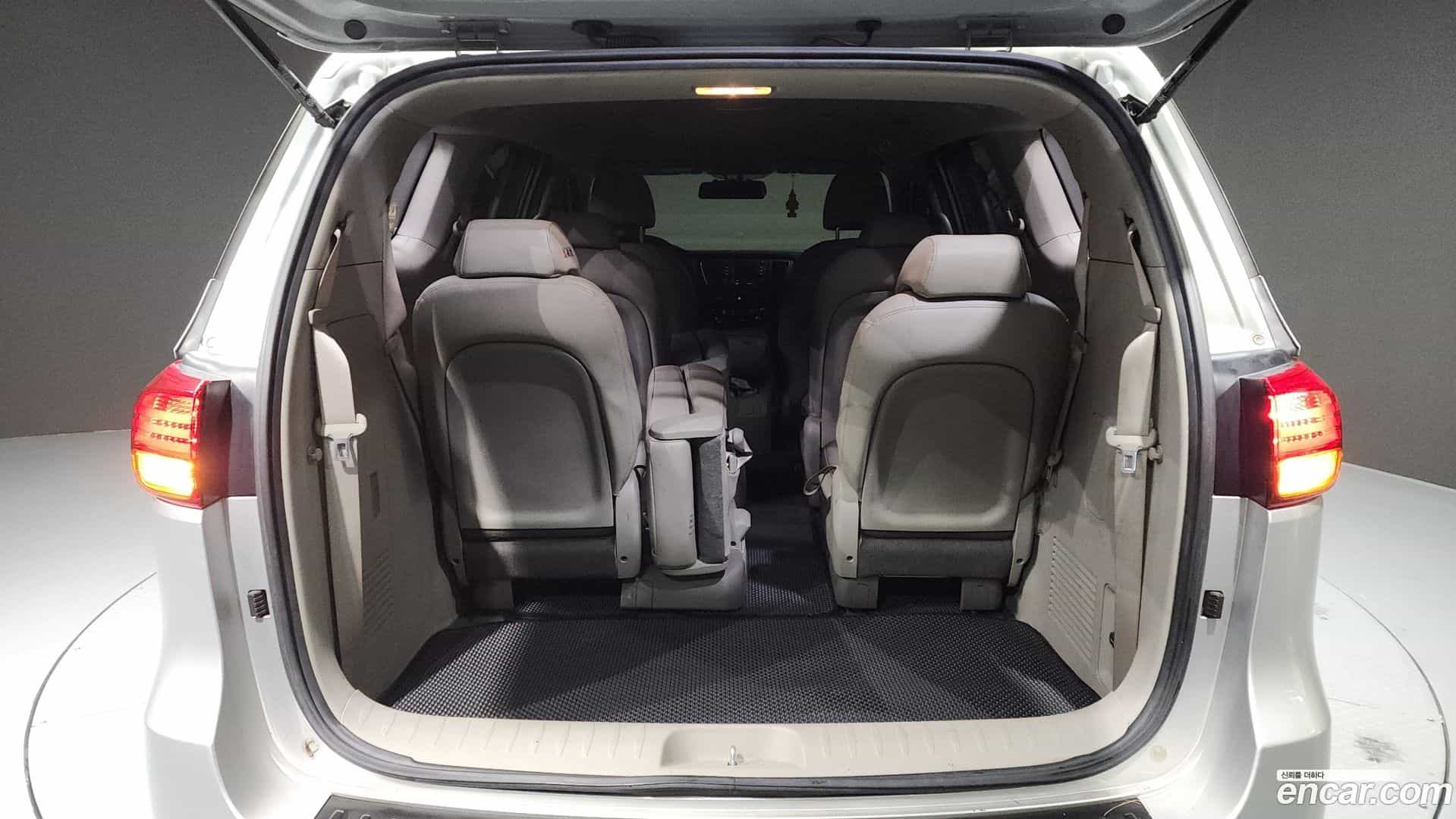 Canival Kia 2014.7-OPTION-024