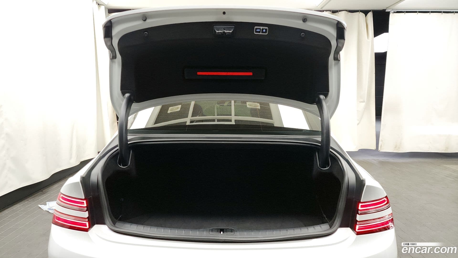 Main__Slider__Photo:G80 Genesis 2021.11-19