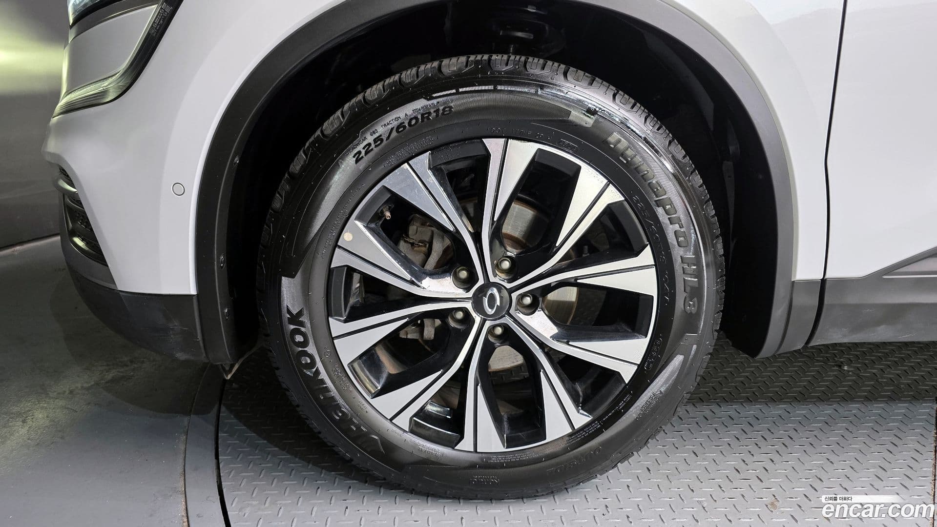 Main__Slider__Photo:QM6 Renault-KoreaSamsung 2022.6-4