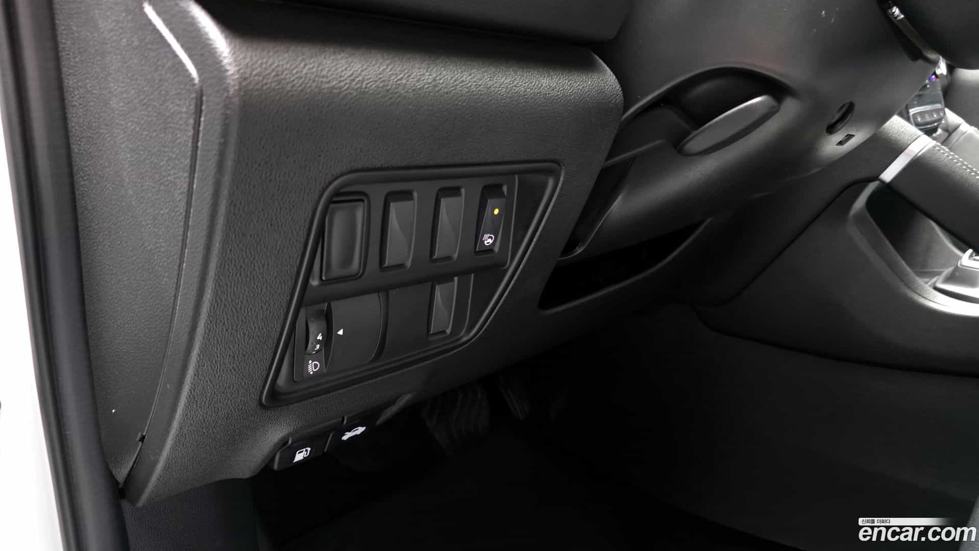 QM6 Renault-KoreaSamsung 2022.6-OPTION-019