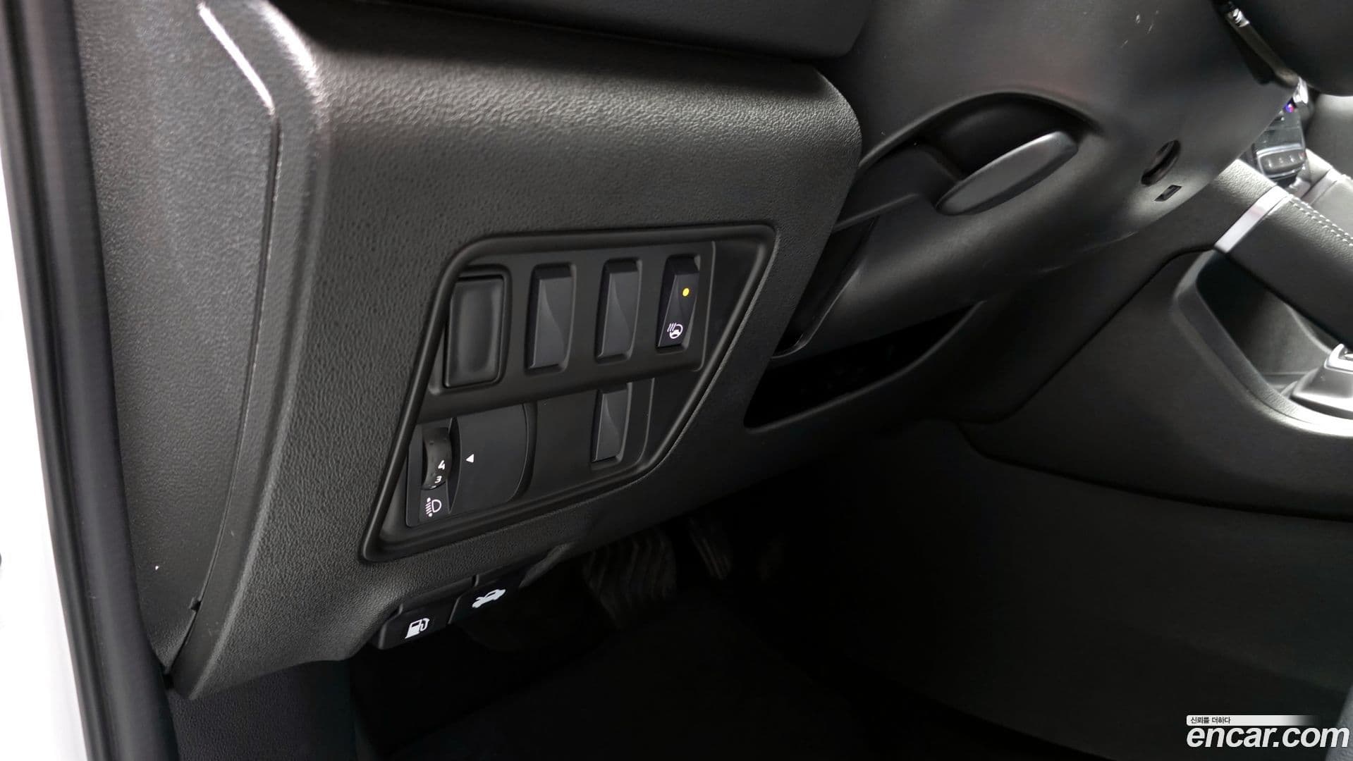 Main__Slider__Photo:QM6 Renault-KoreaSamsung 2022.6-14