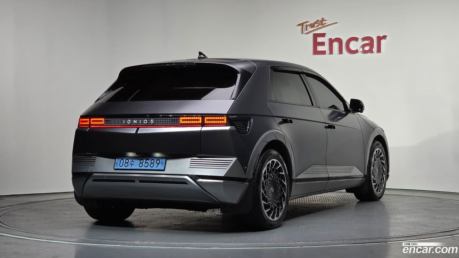 Main__Slider__Photo:Ioniq5 Hyundai 2022.3-1