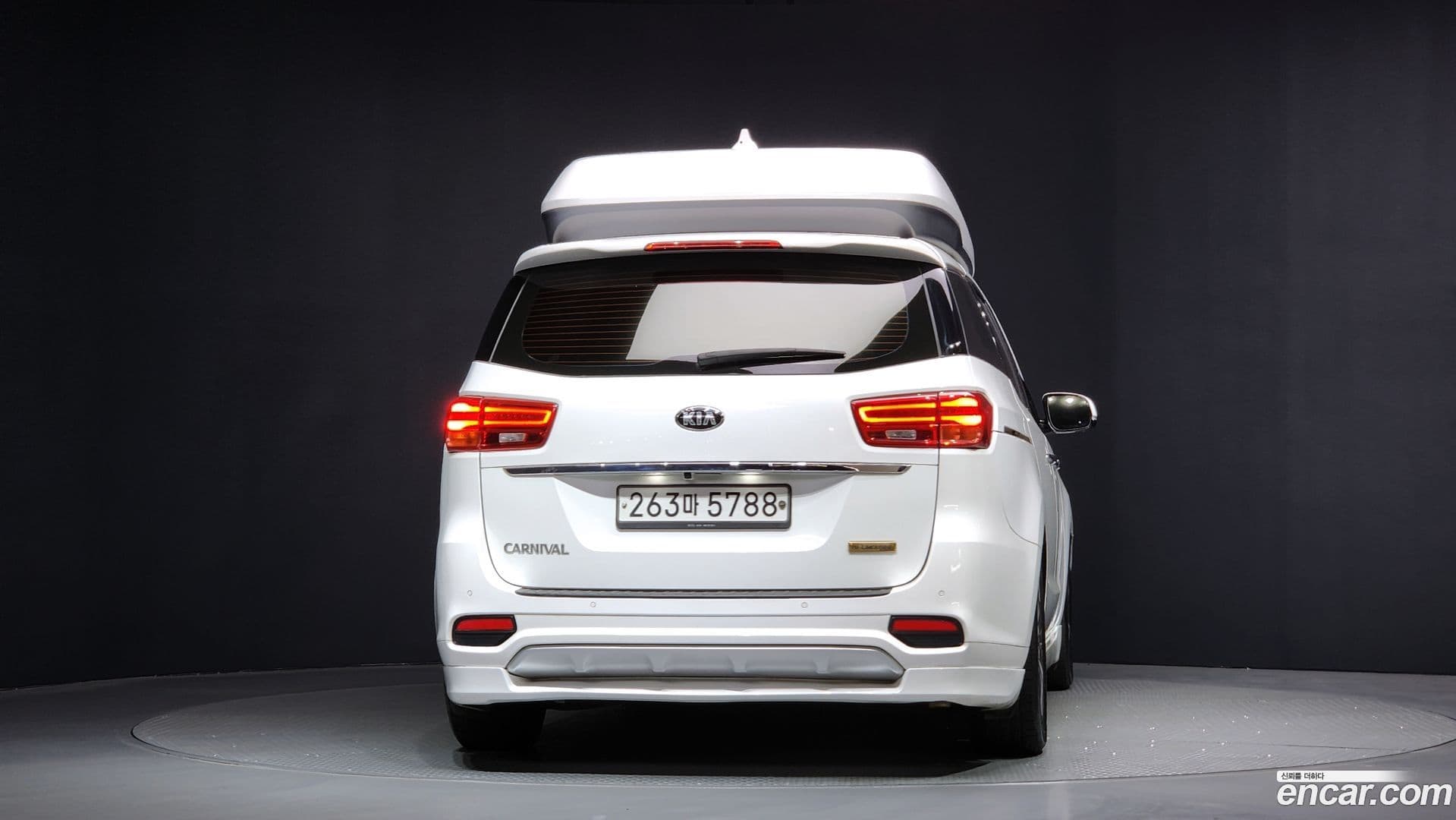 Main__Slider__Photo:Canival Kia 2020.0-3