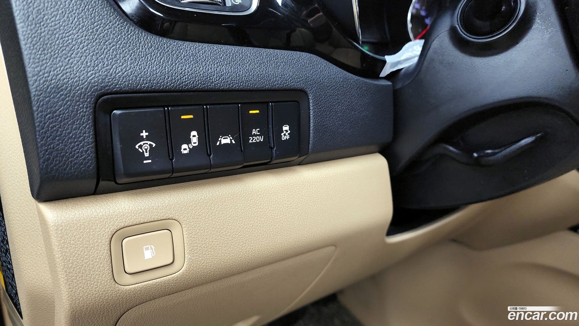 Main__Slider__Photo:Canival Kia 2020.0-15