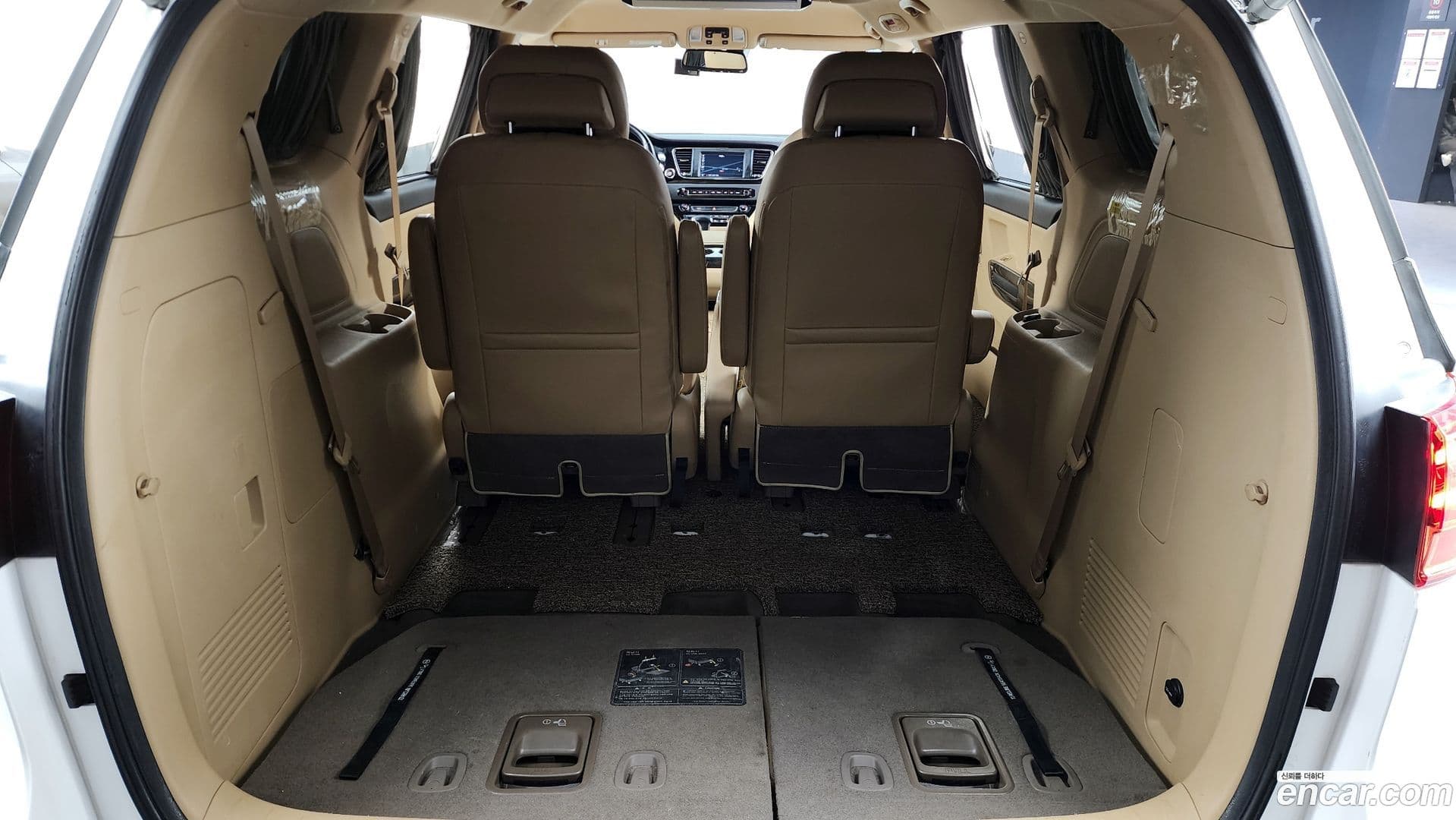 Main__Slider__Photo:Canival Kia 2020.0-19