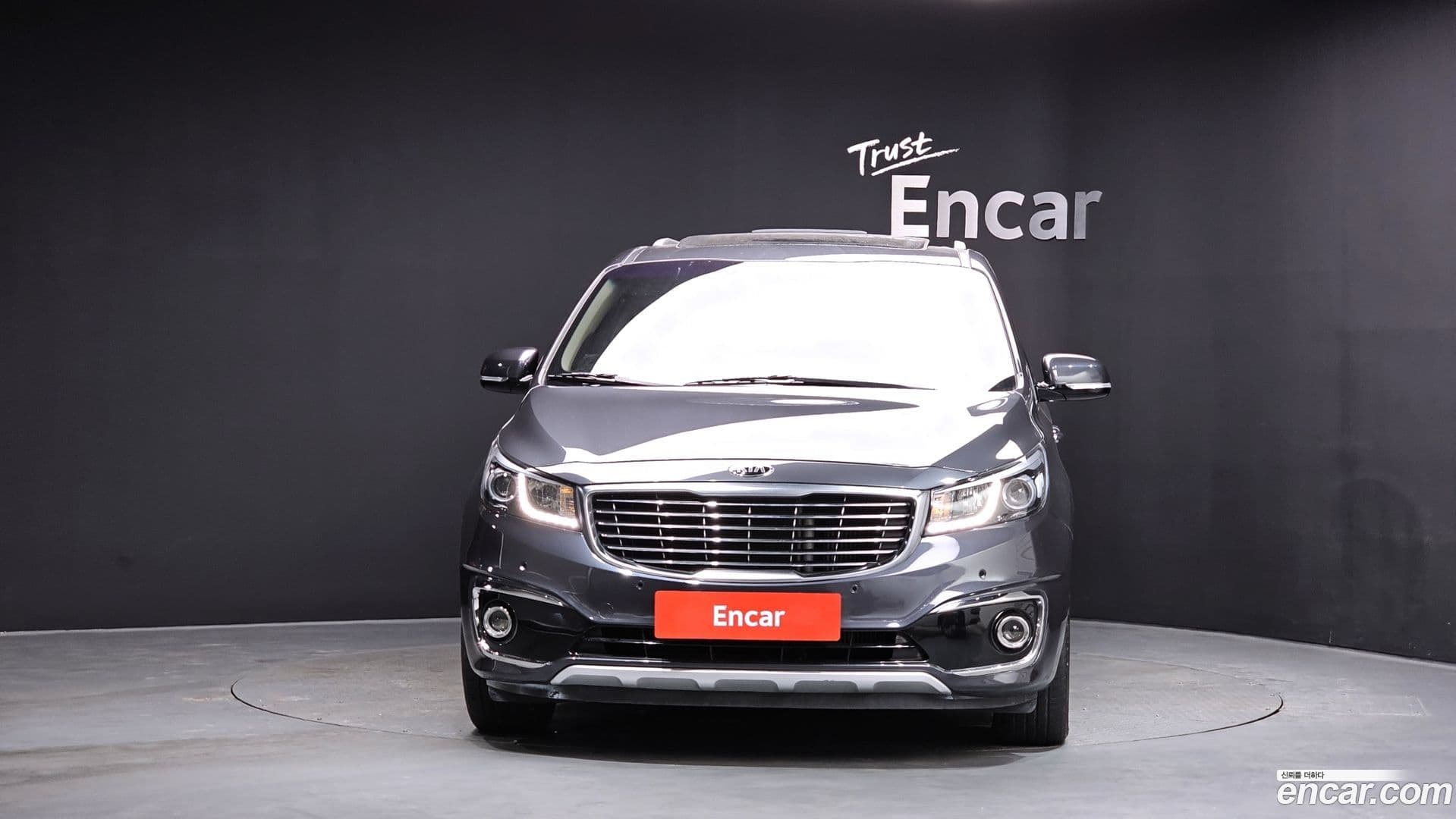 Main__Slider__Photo:Canival Kia 2015.5-2