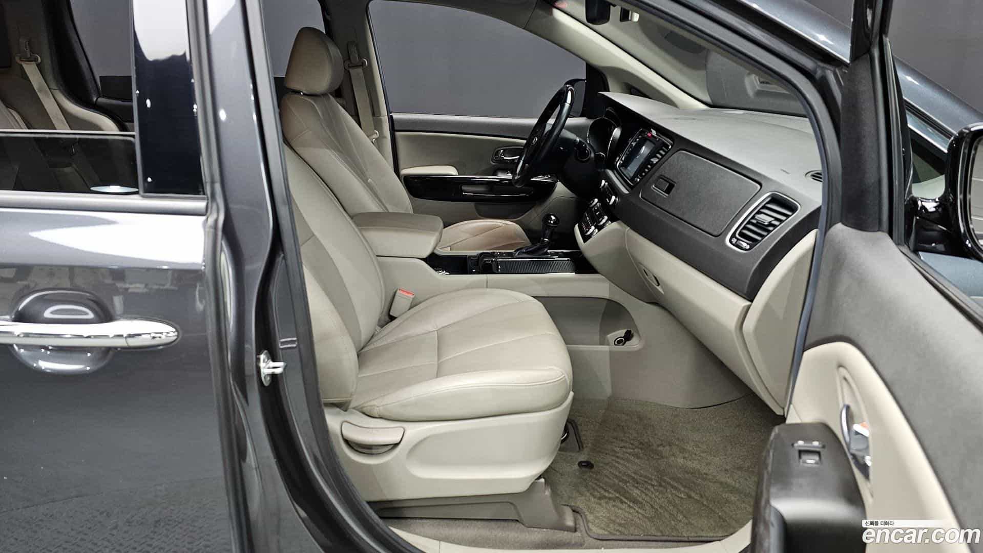 Canival Kia 2015.5-OPTION-015