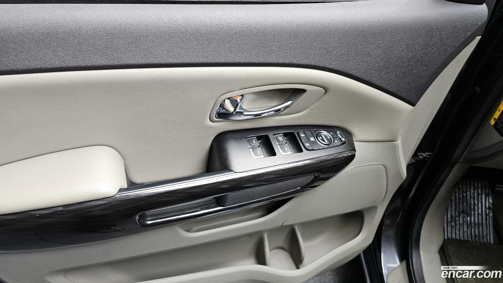 Canival Kia 2015.5-OPTION-021