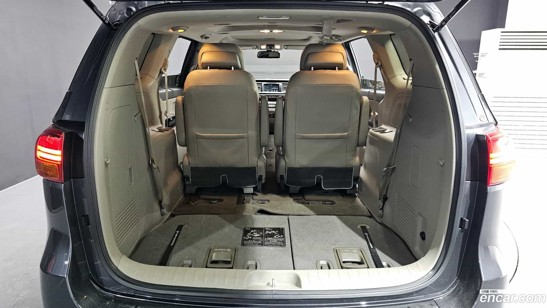 Canival Kia 2015.5-OPTION-024