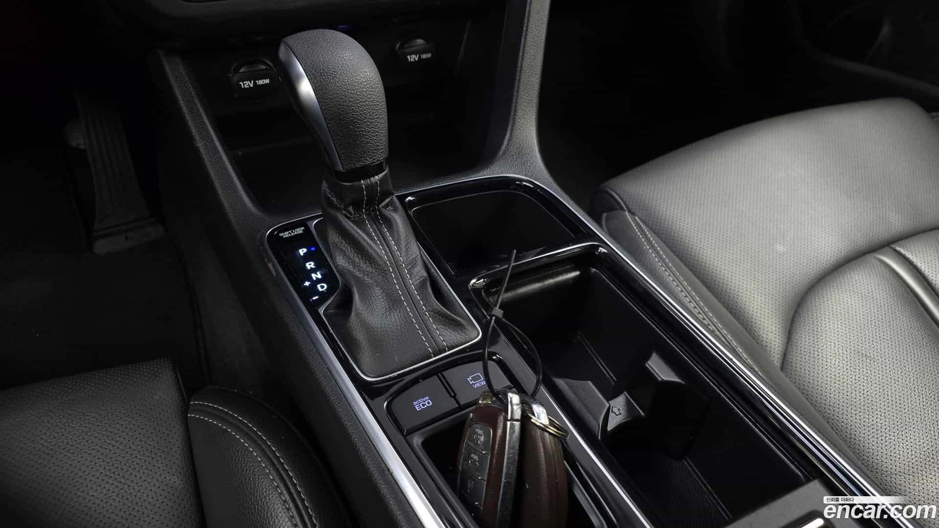 Sonata Hyundai 2019.0-INNER-009