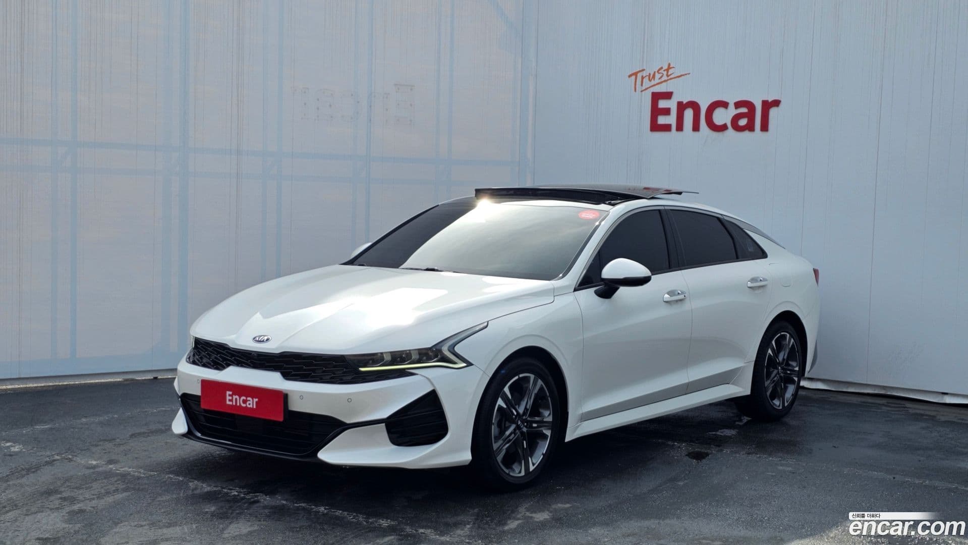 Main__Slider__Photo:K5 Kia 2020.4-0